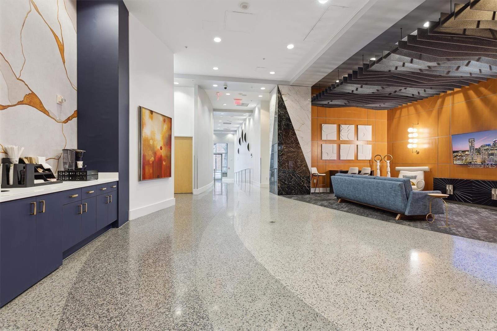 155 S COURT AVE #1013