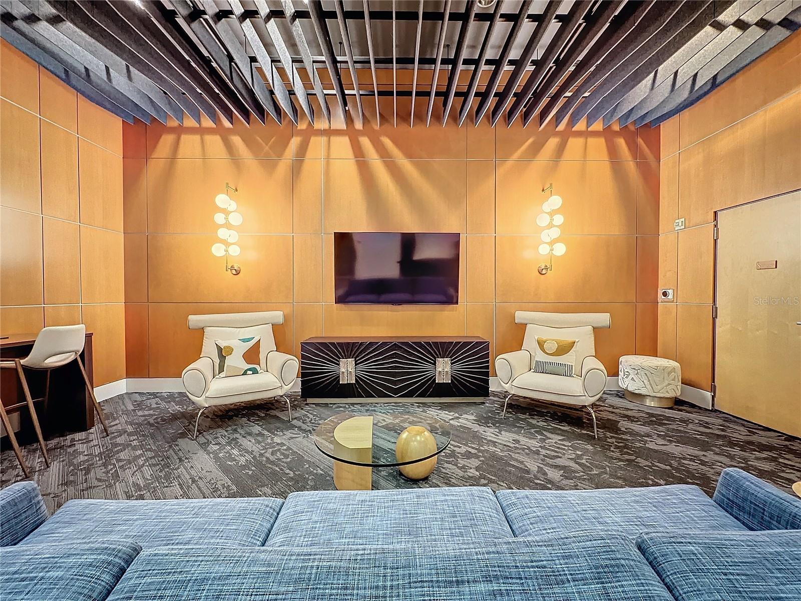 155 S COURT AVE #1911