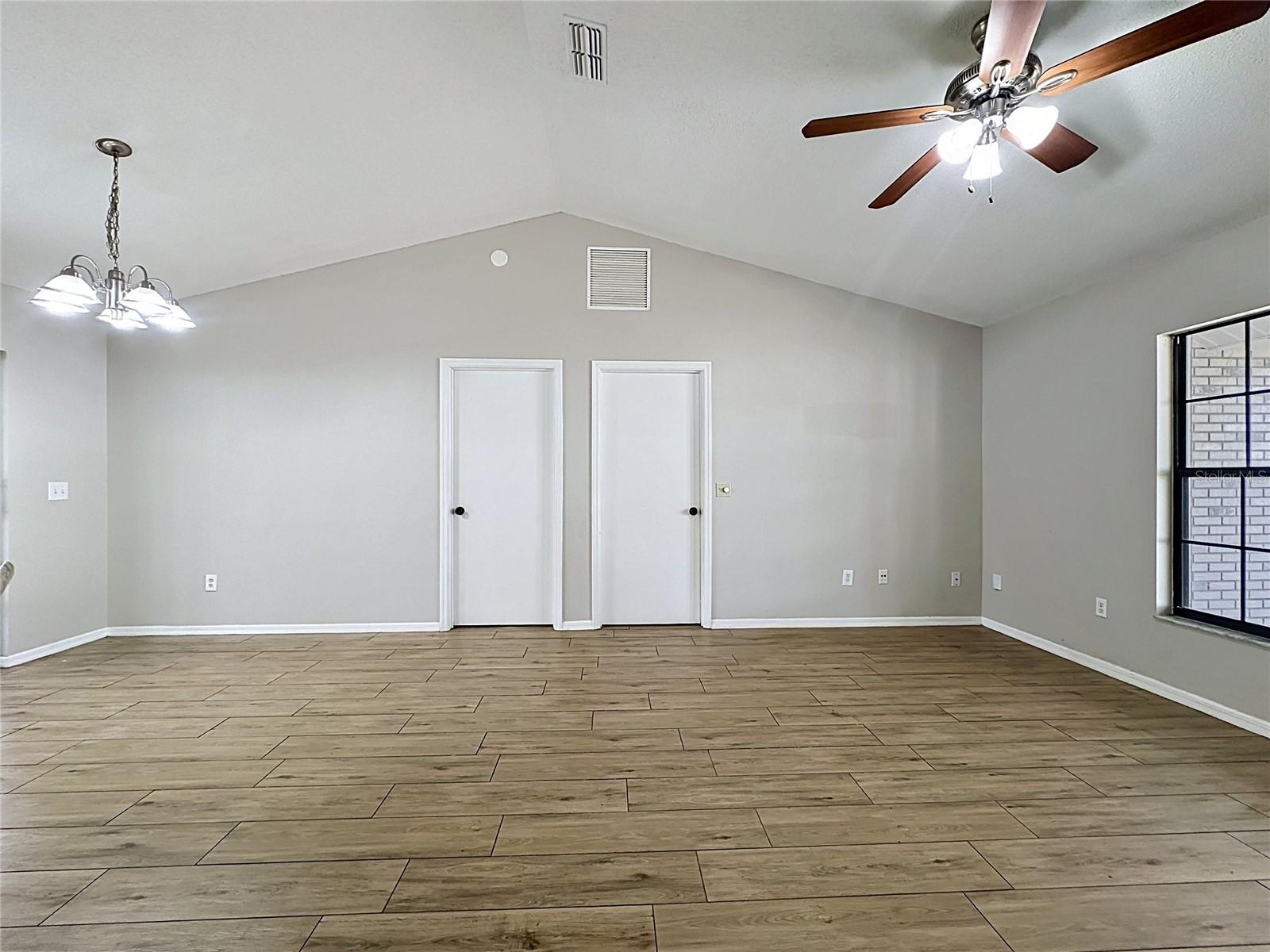 1341 HEATHER GLEN DR