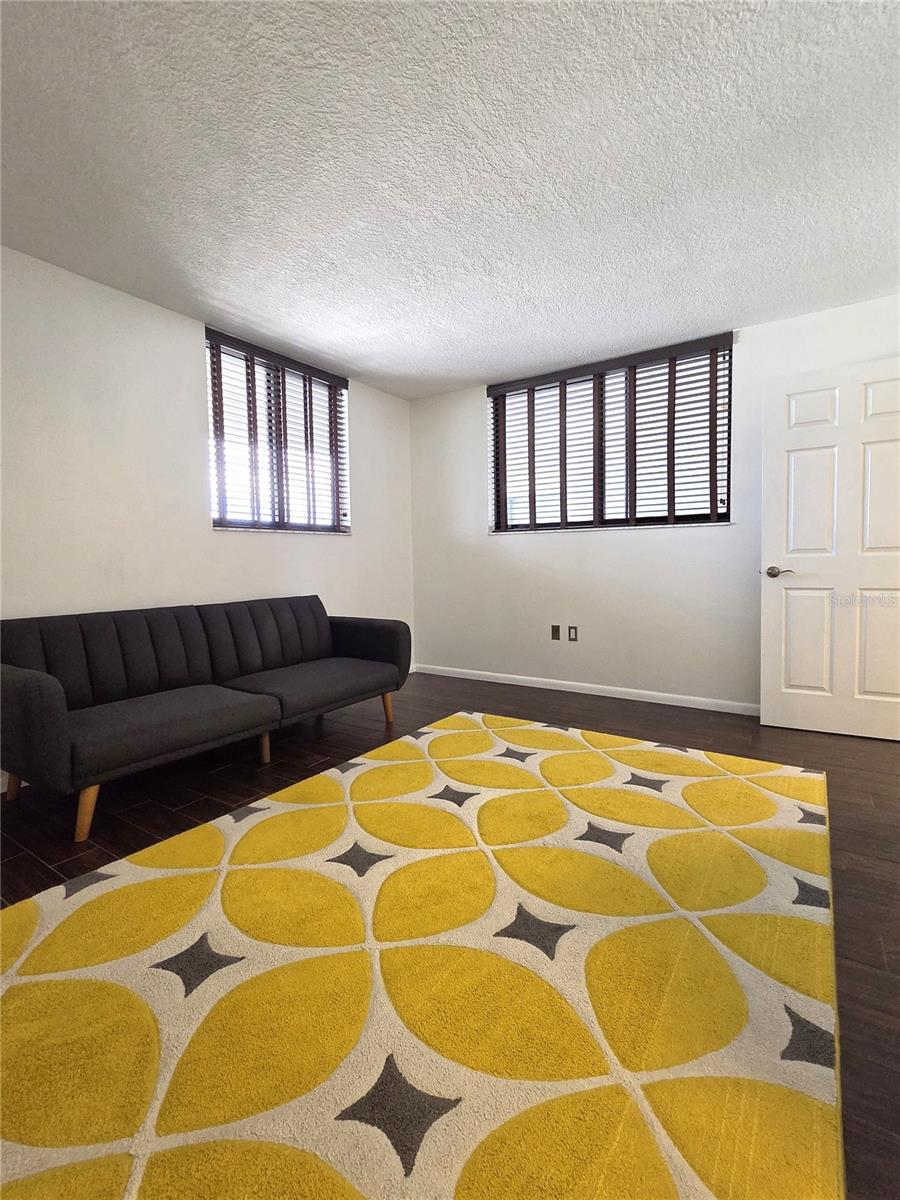 530 E CENTRAL BLVD #604