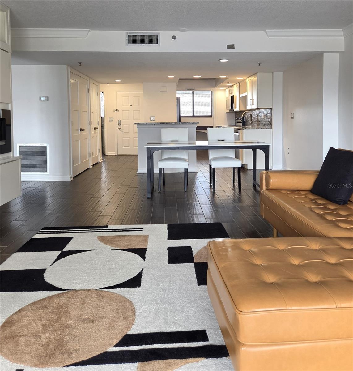 530 E CENTRAL BLVD #604