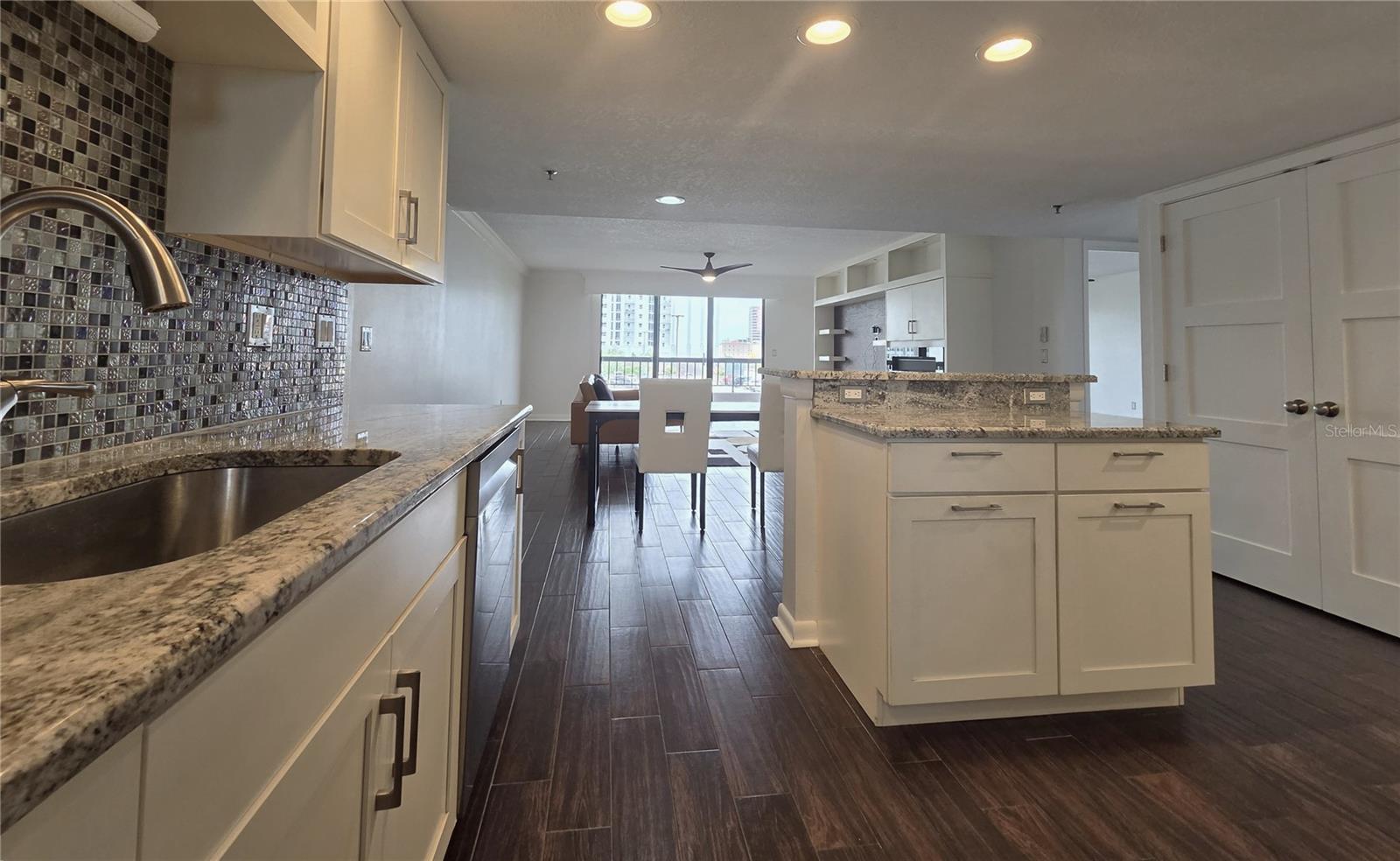 530 E CENTRAL BLVD #604