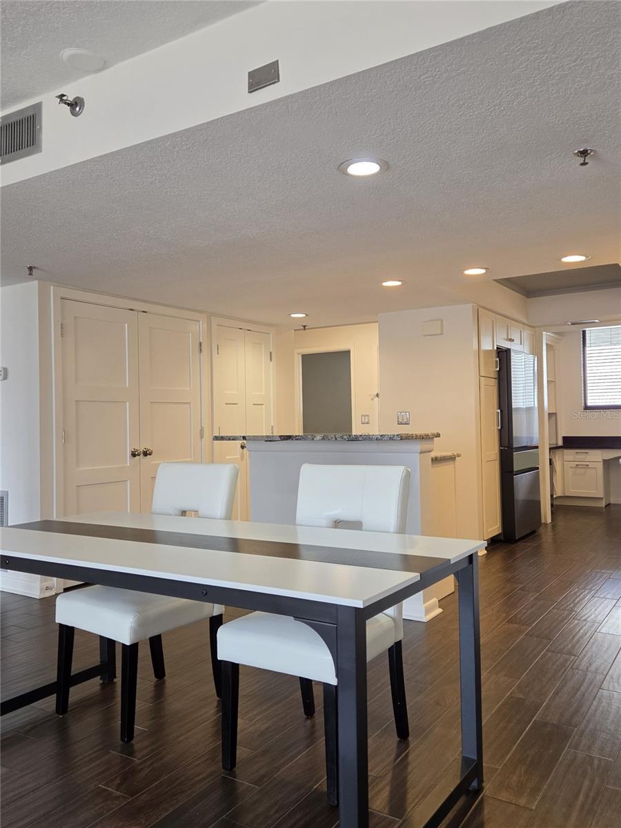 530 E CENTRAL BLVD #604