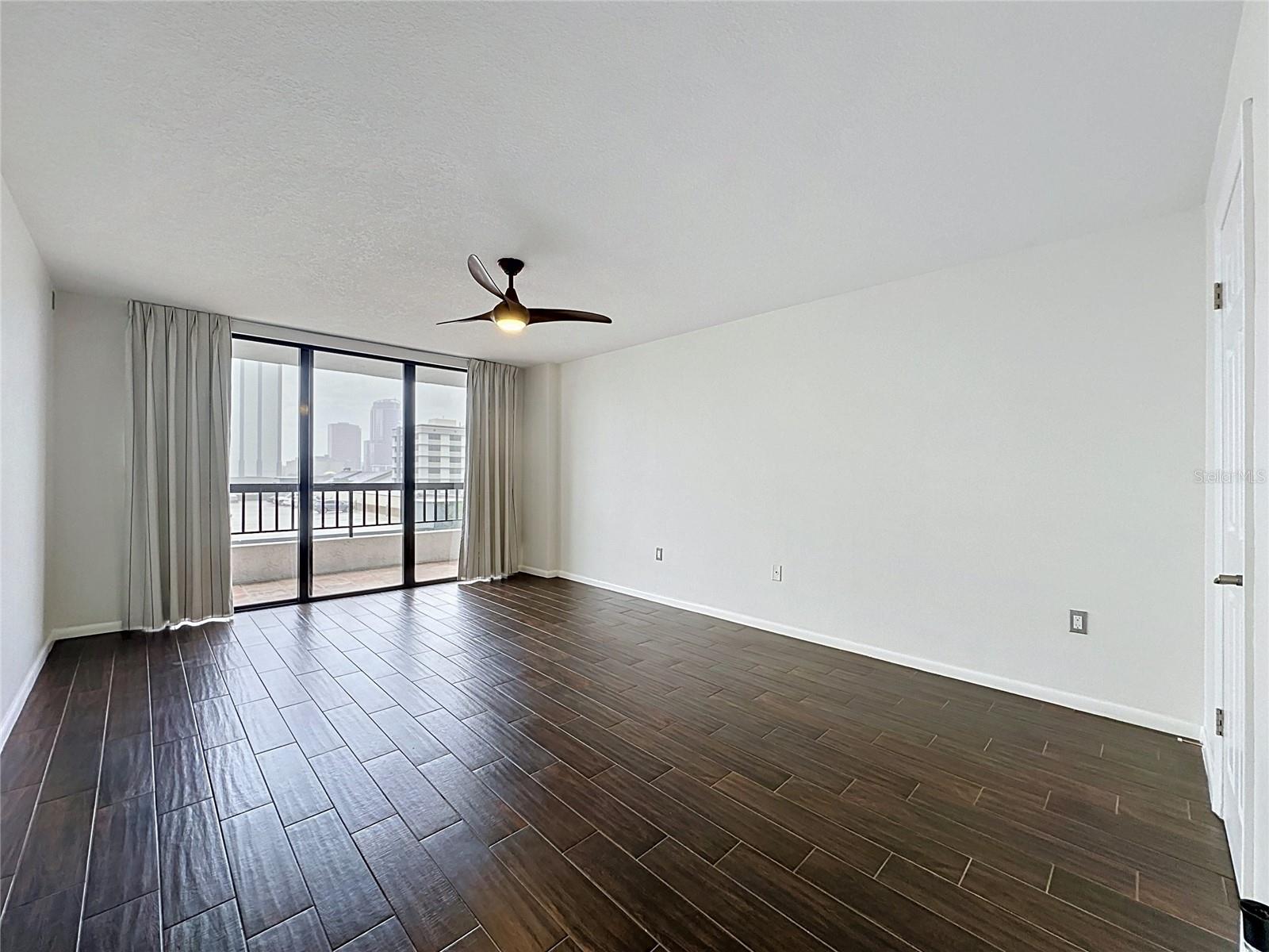 530 E CENTRAL BLVD #604