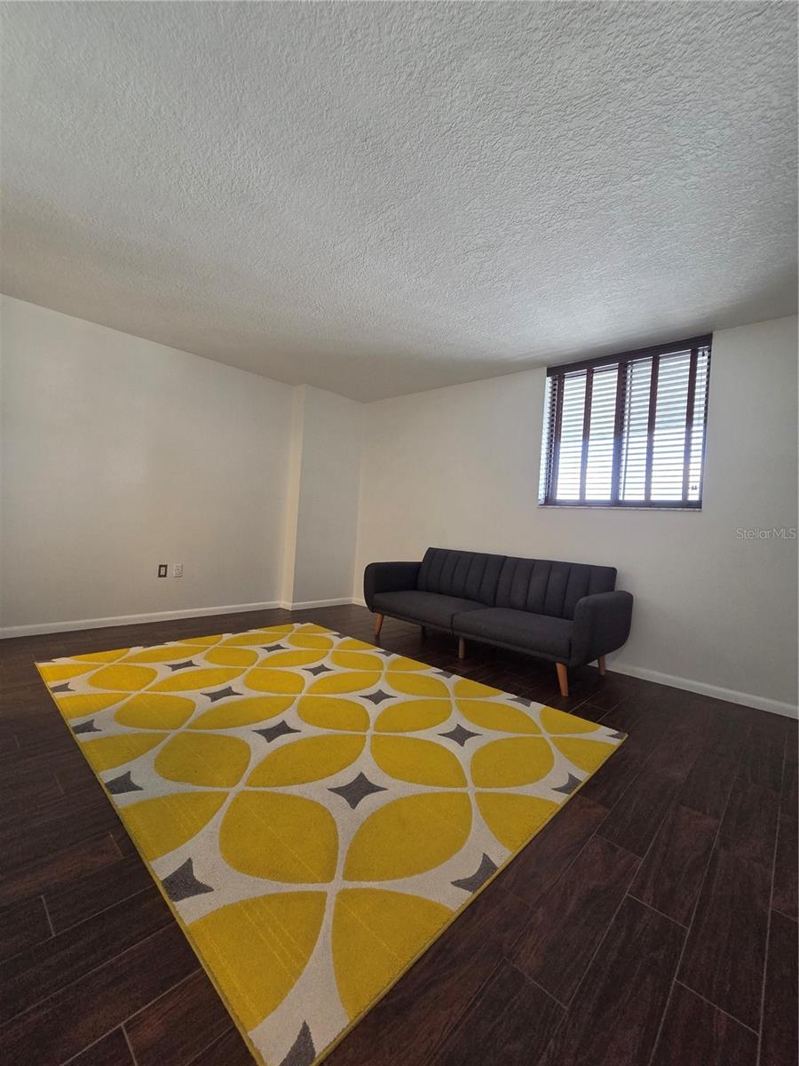 530 E CENTRAL BLVD #604