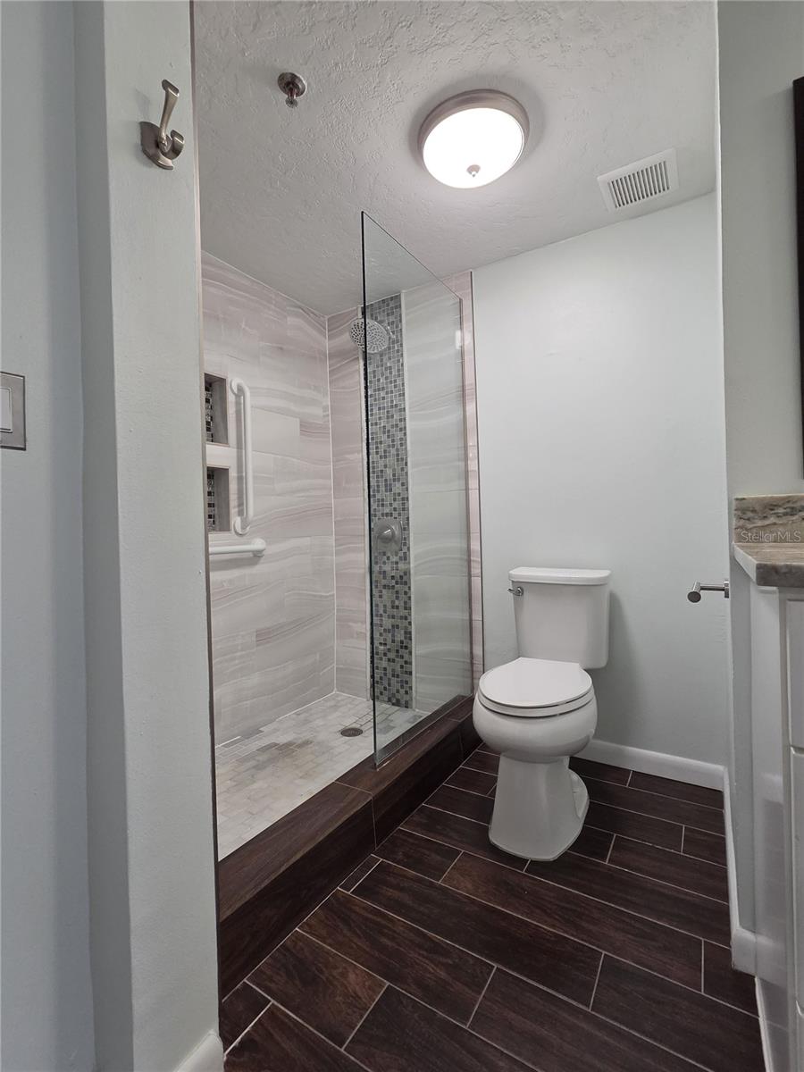 530 E CENTRAL BLVD #604