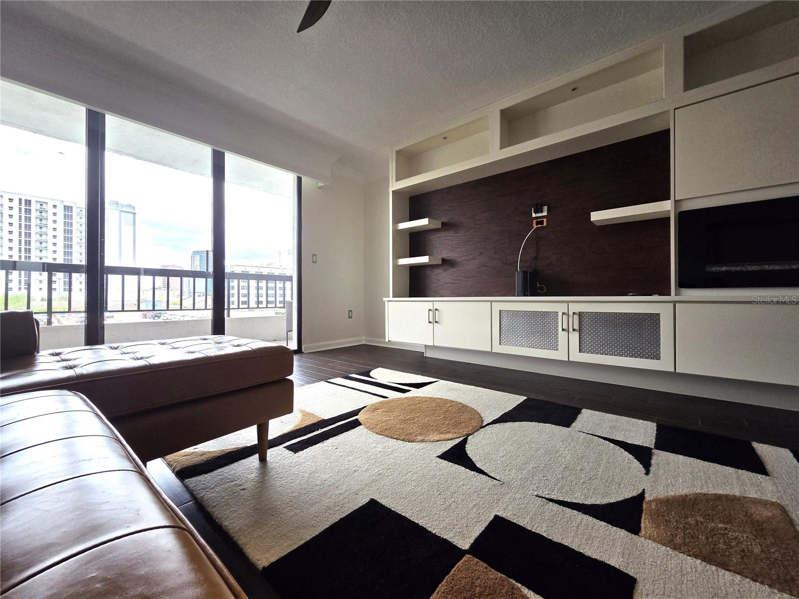 530 E CENTRAL BLVD #604