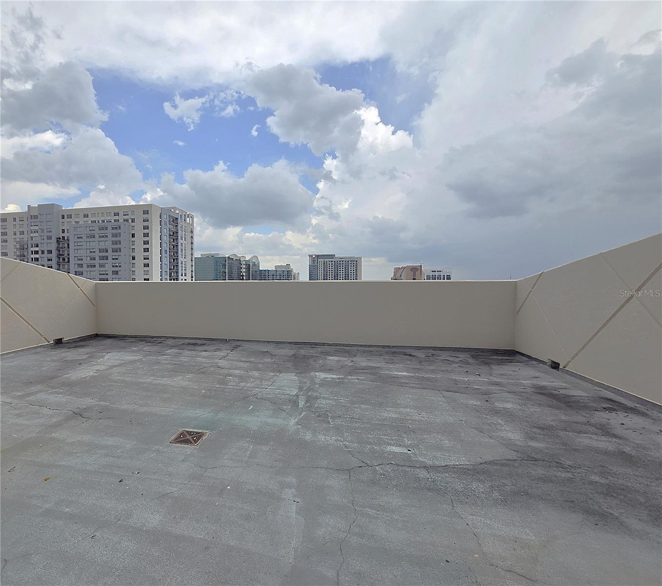 155 S COURT AVE #1009