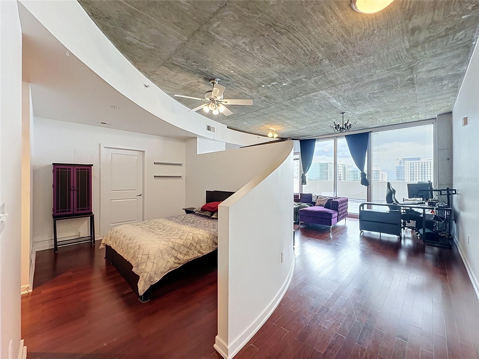 155 S COURT AVE #1009