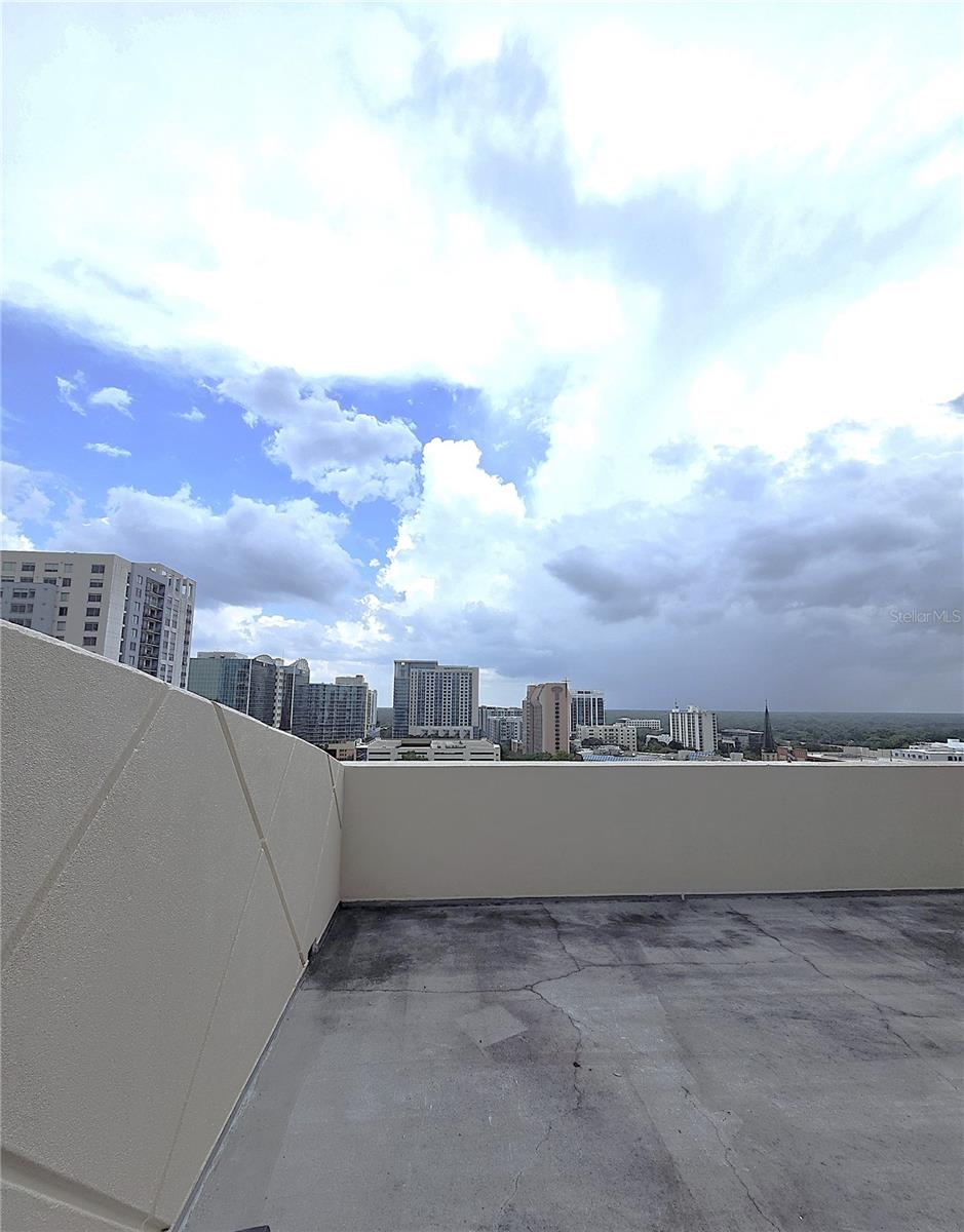 155 S COURT AVE #1009