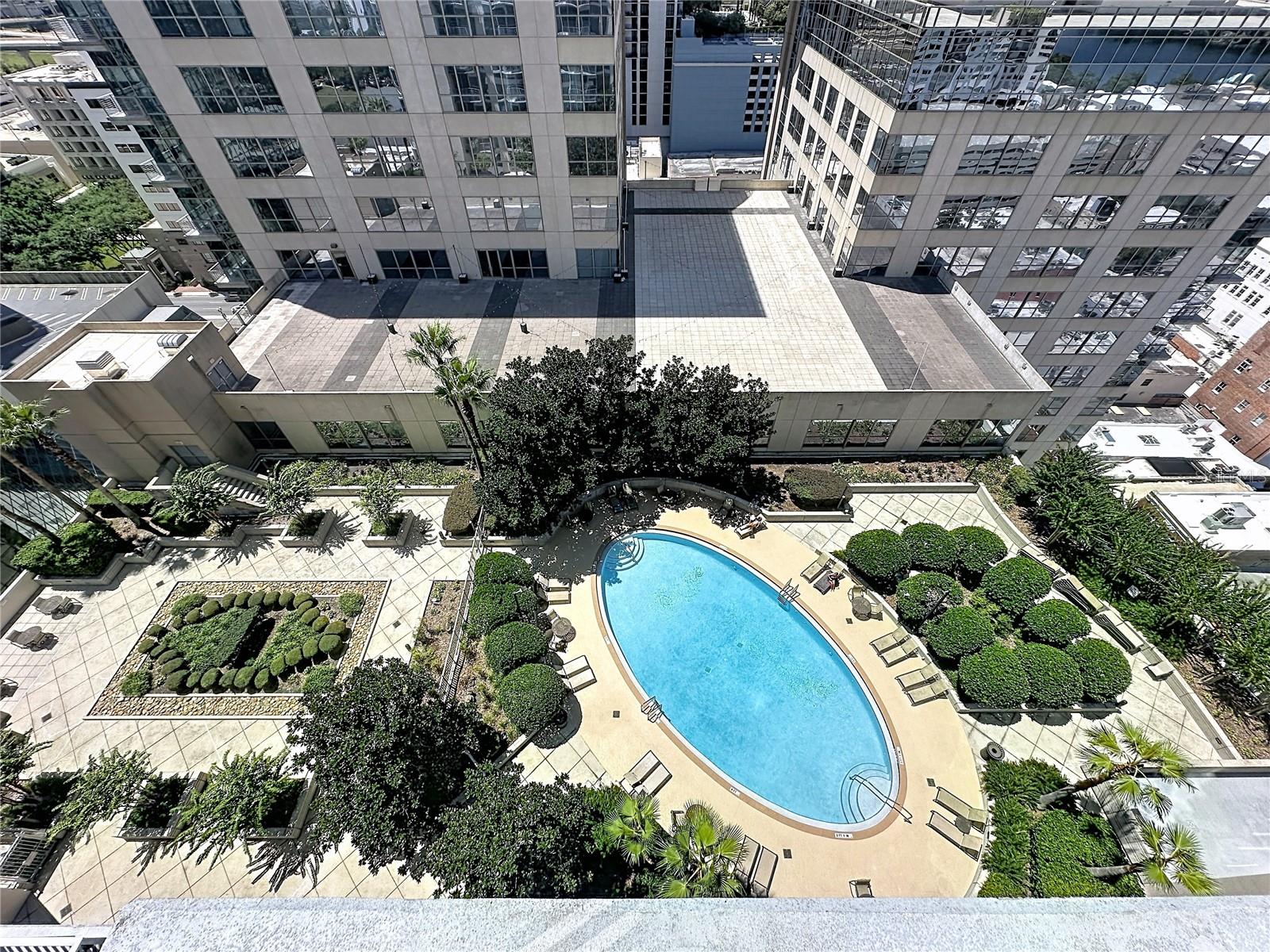155 S COURT AVE #1810
