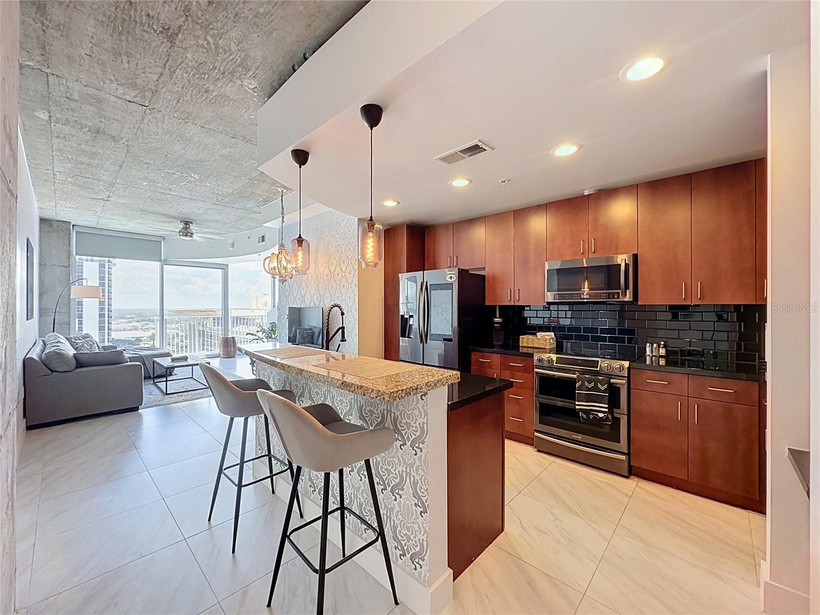 155 S COURT AVE #1810