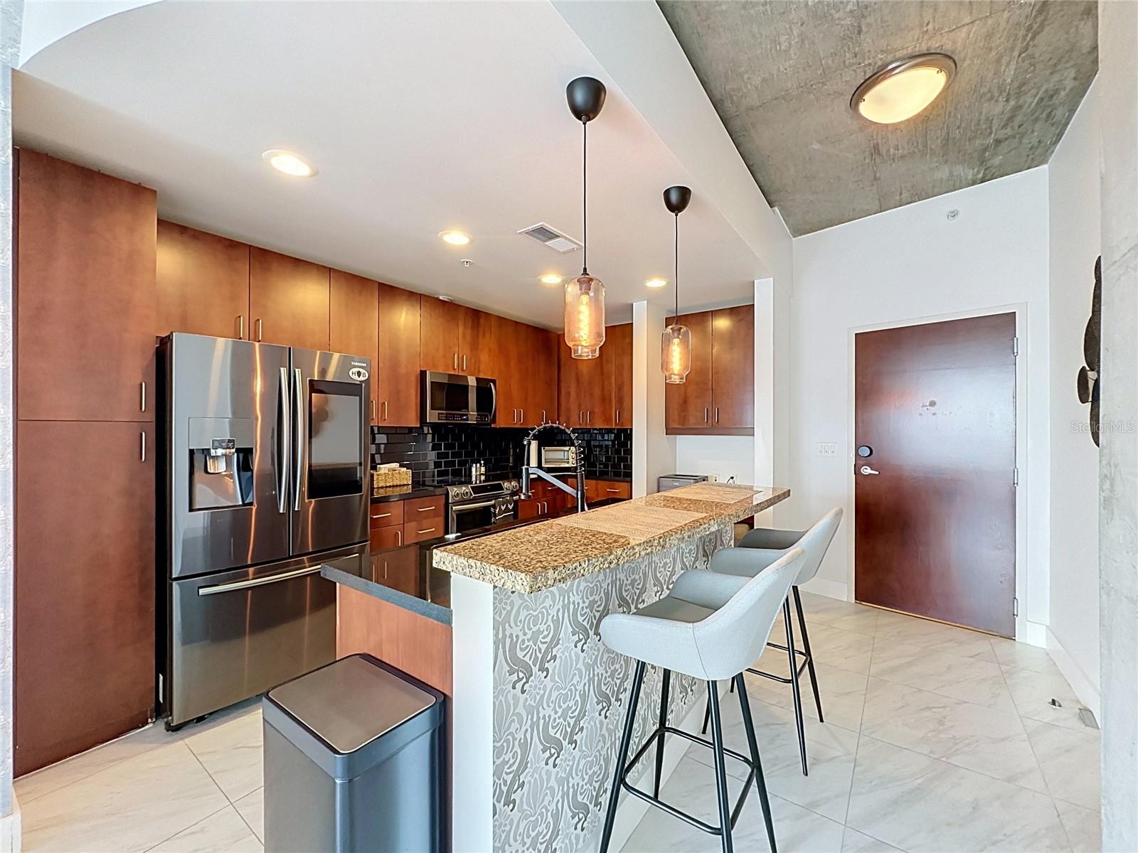 155 S COURT AVE #1810