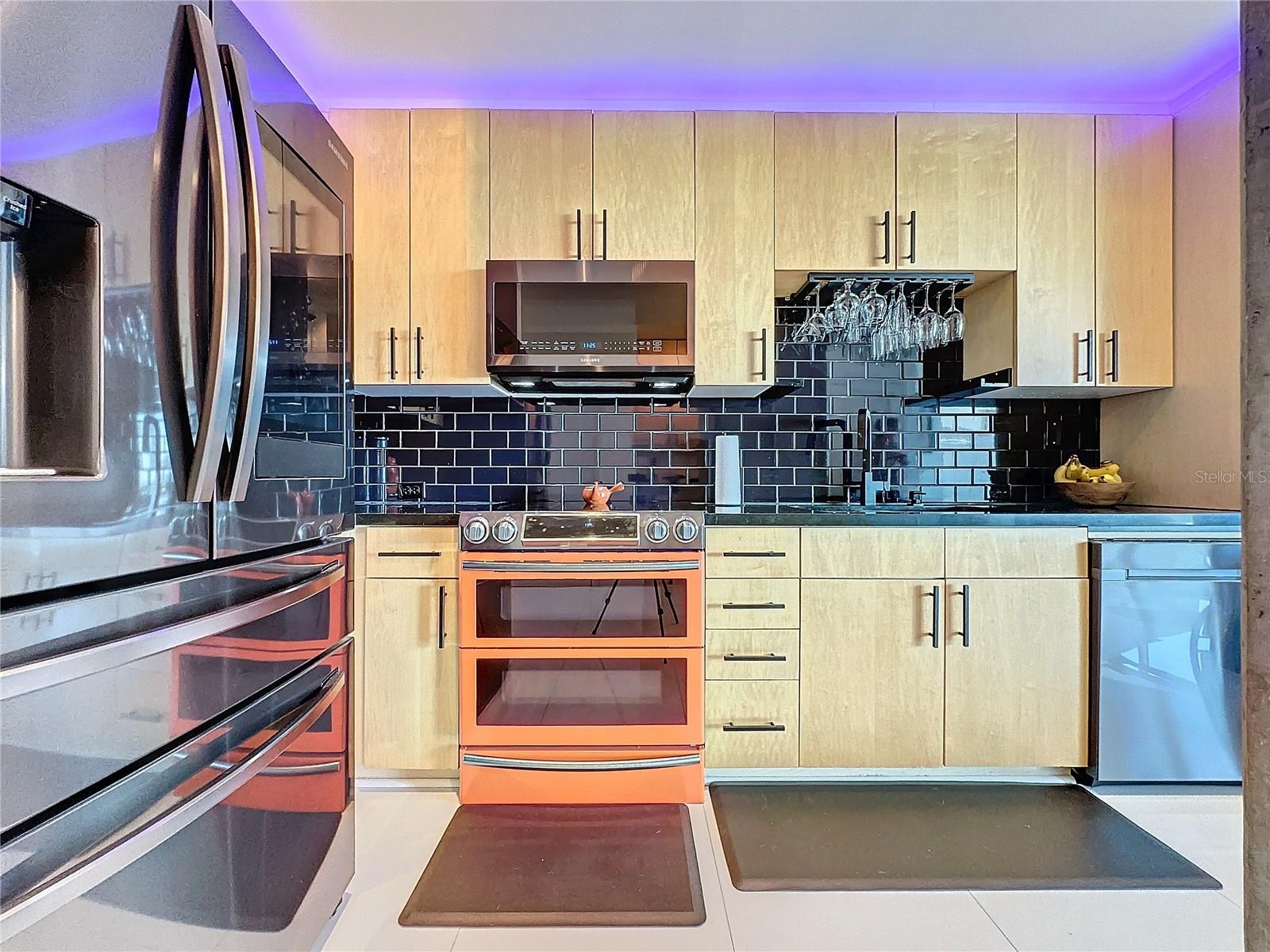 155 S COURT AVE #2111
