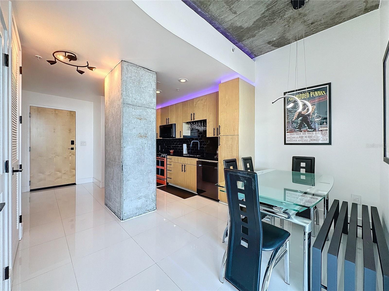 155 S COURT AVE #2111