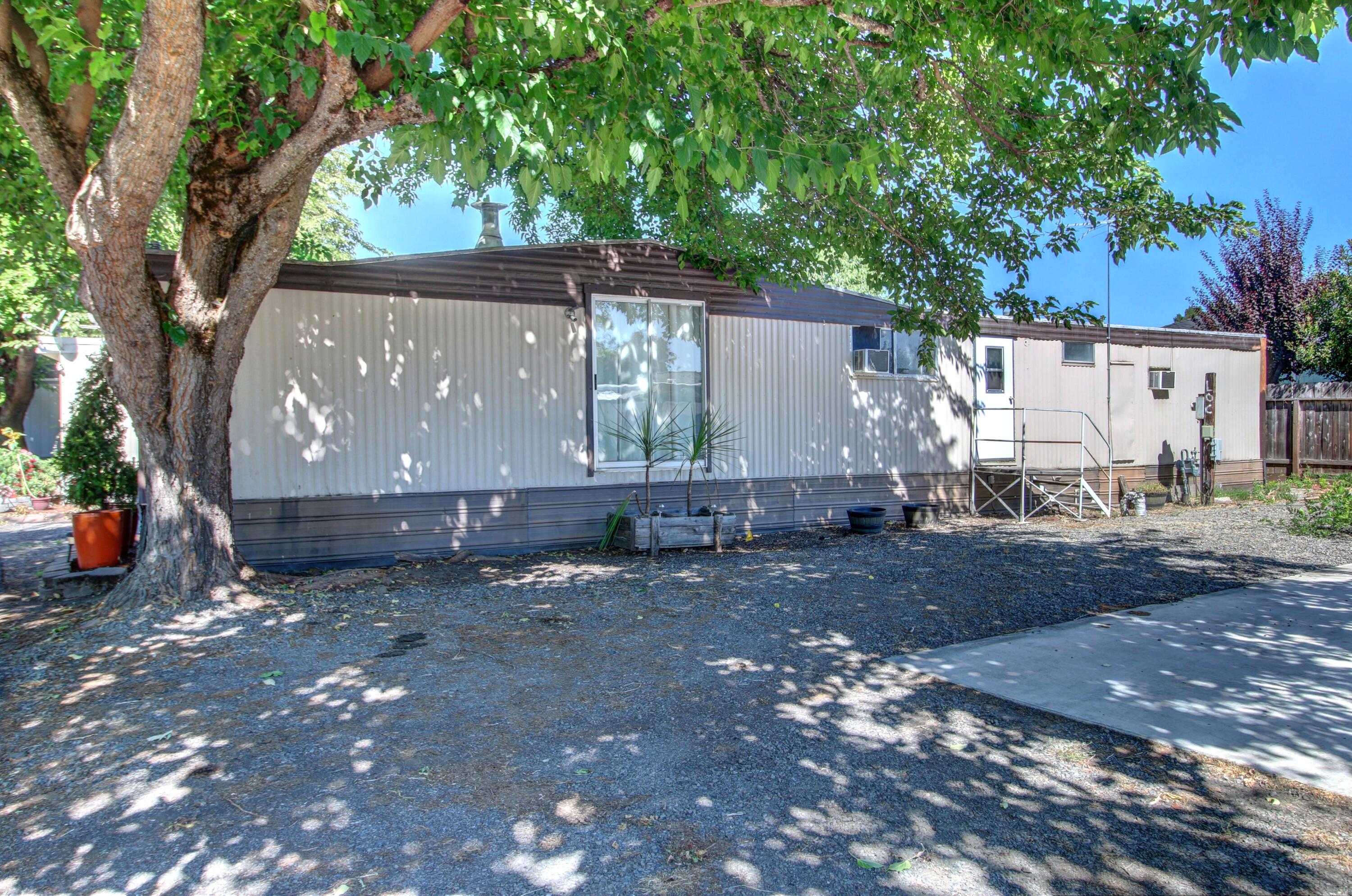 470 Old Hwy 62