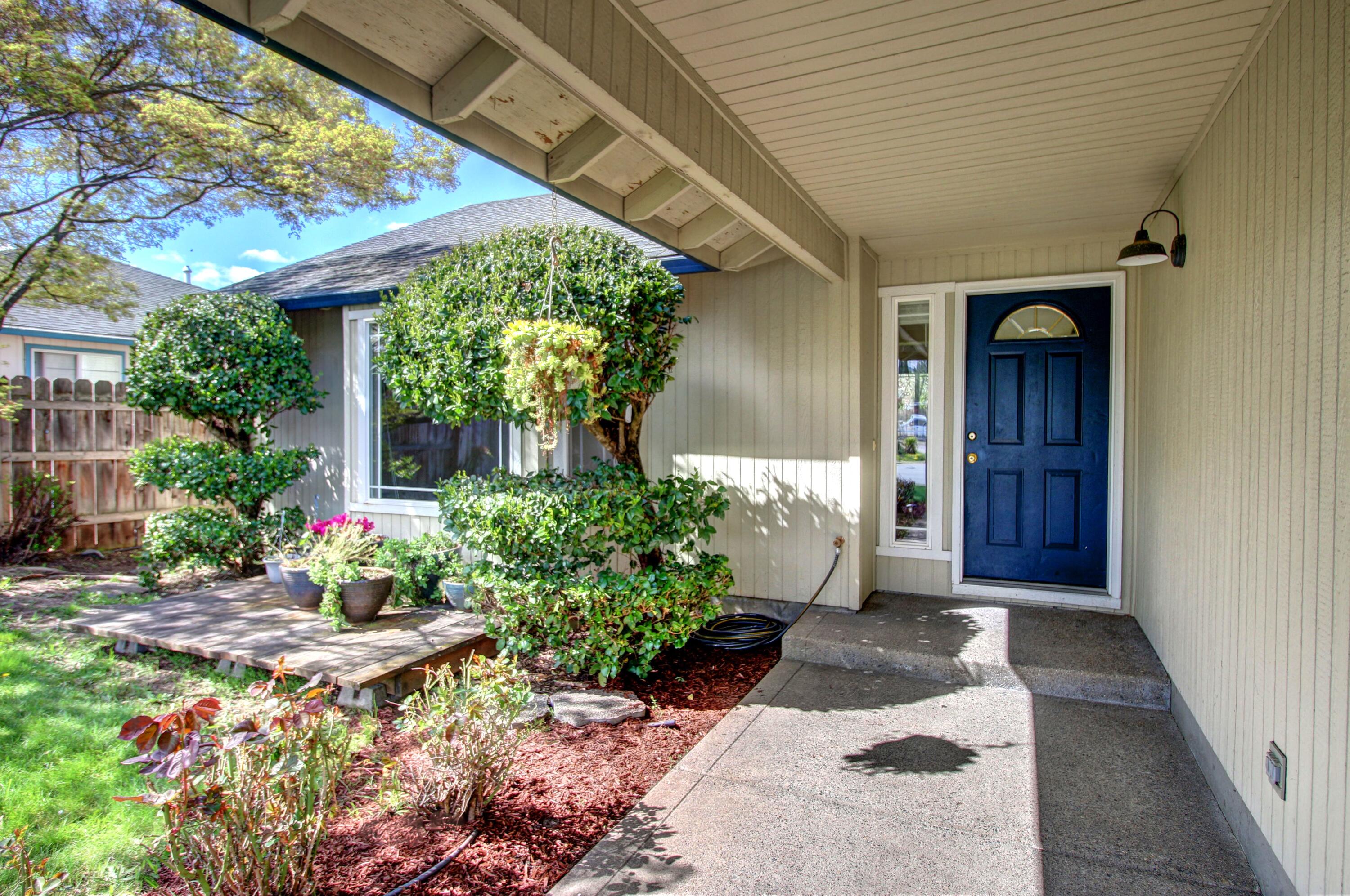 1147 Hampton Drive
