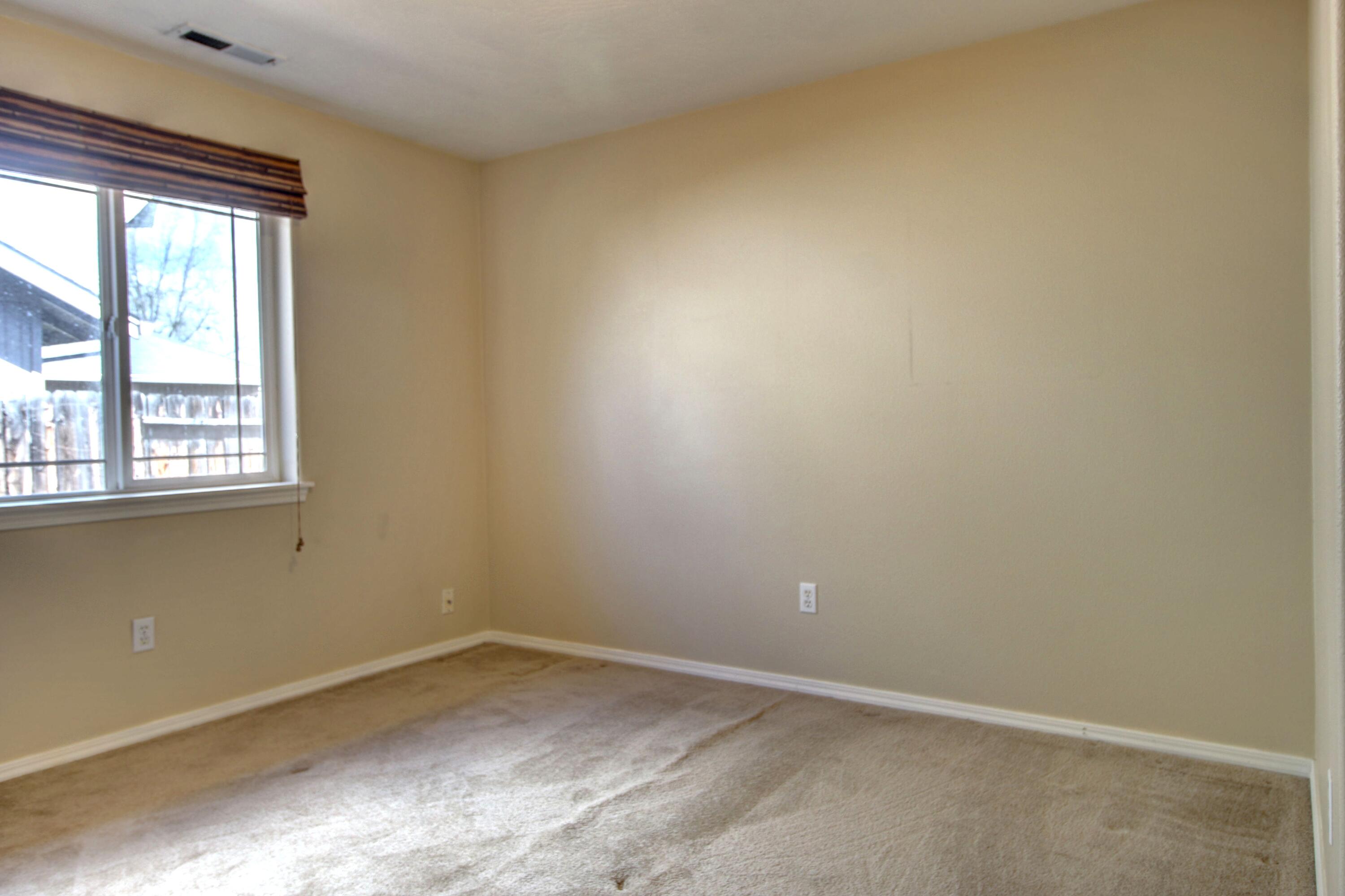 1147 Hampton Drive