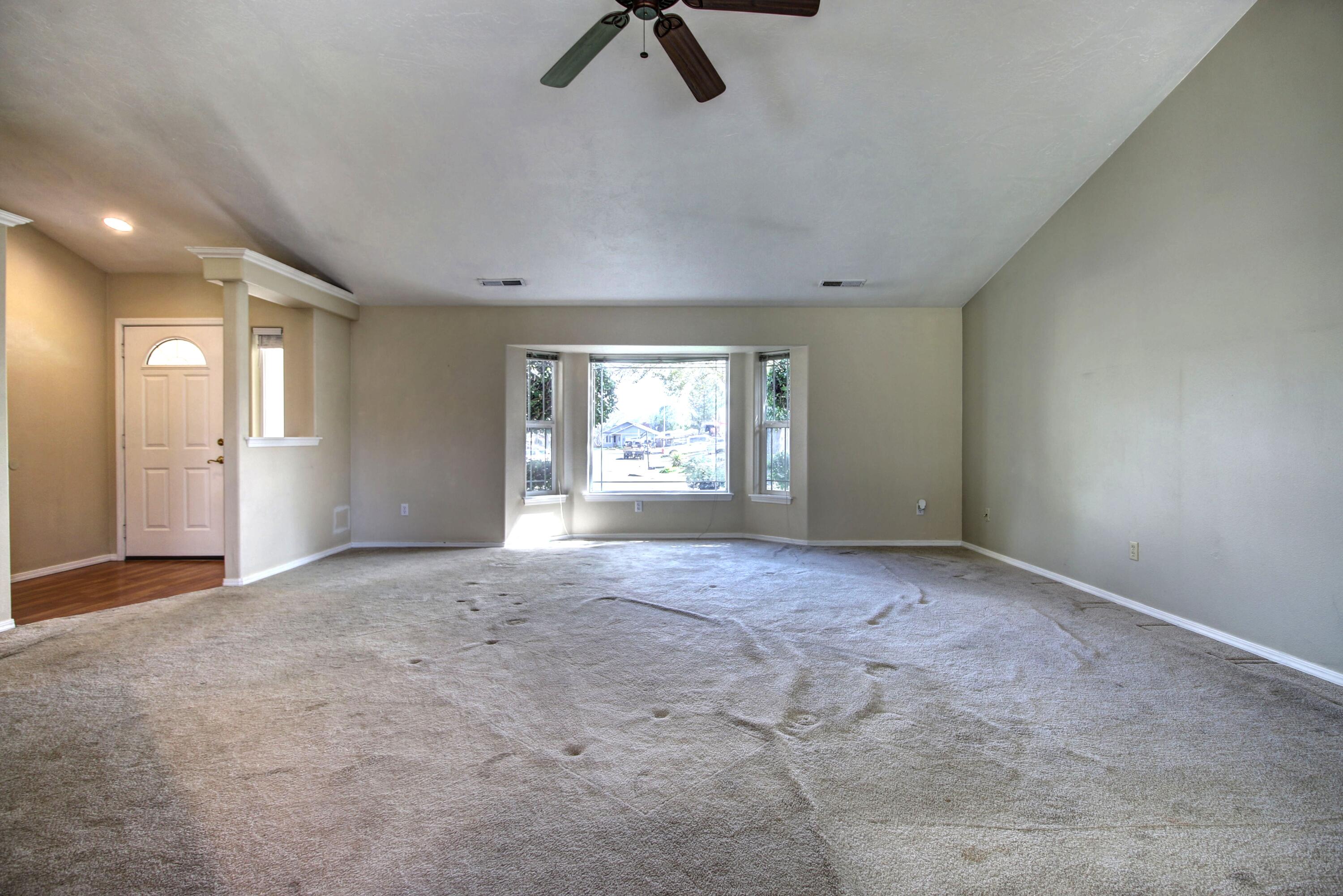 1147 Hampton Drive