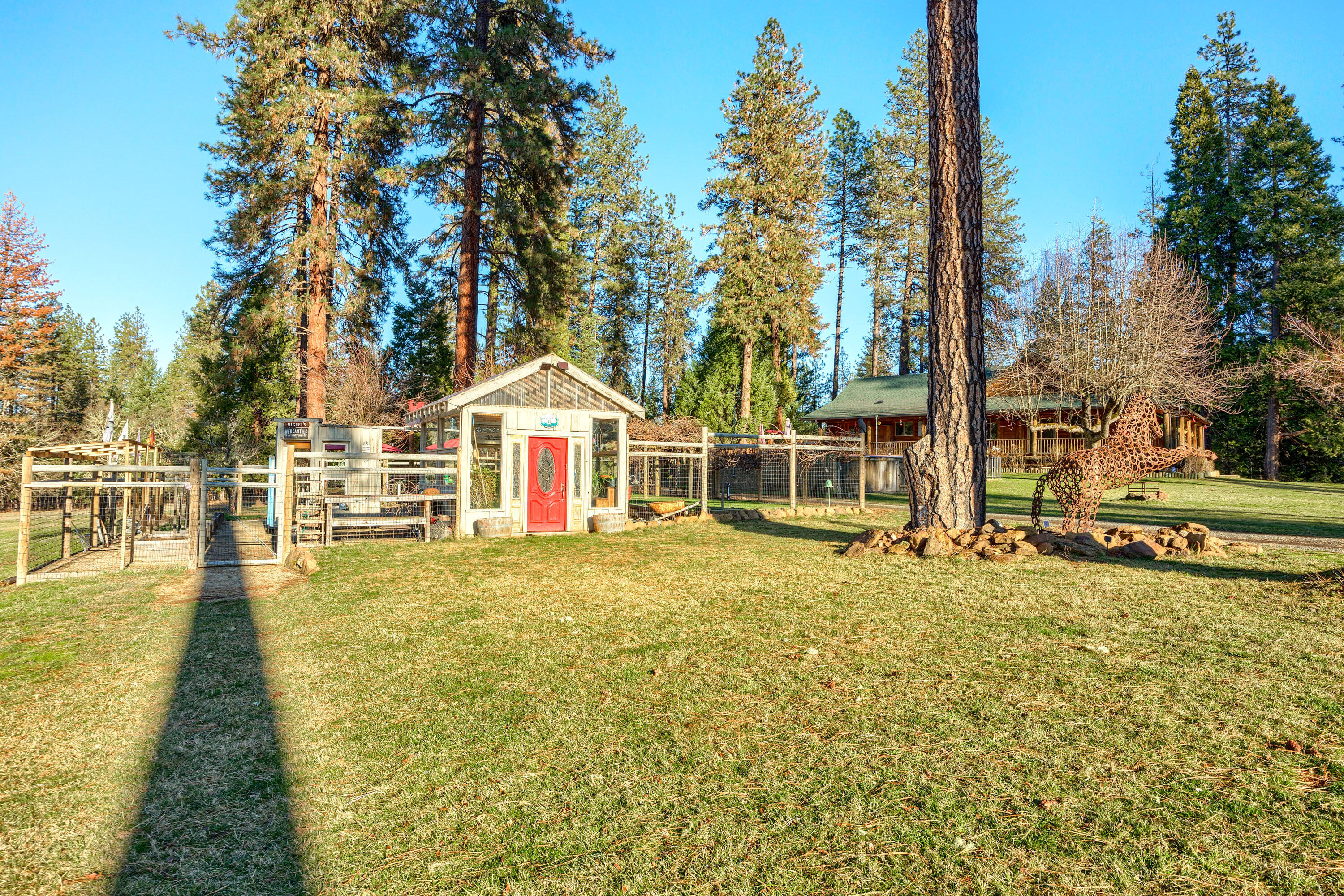 16547 Meadows Road