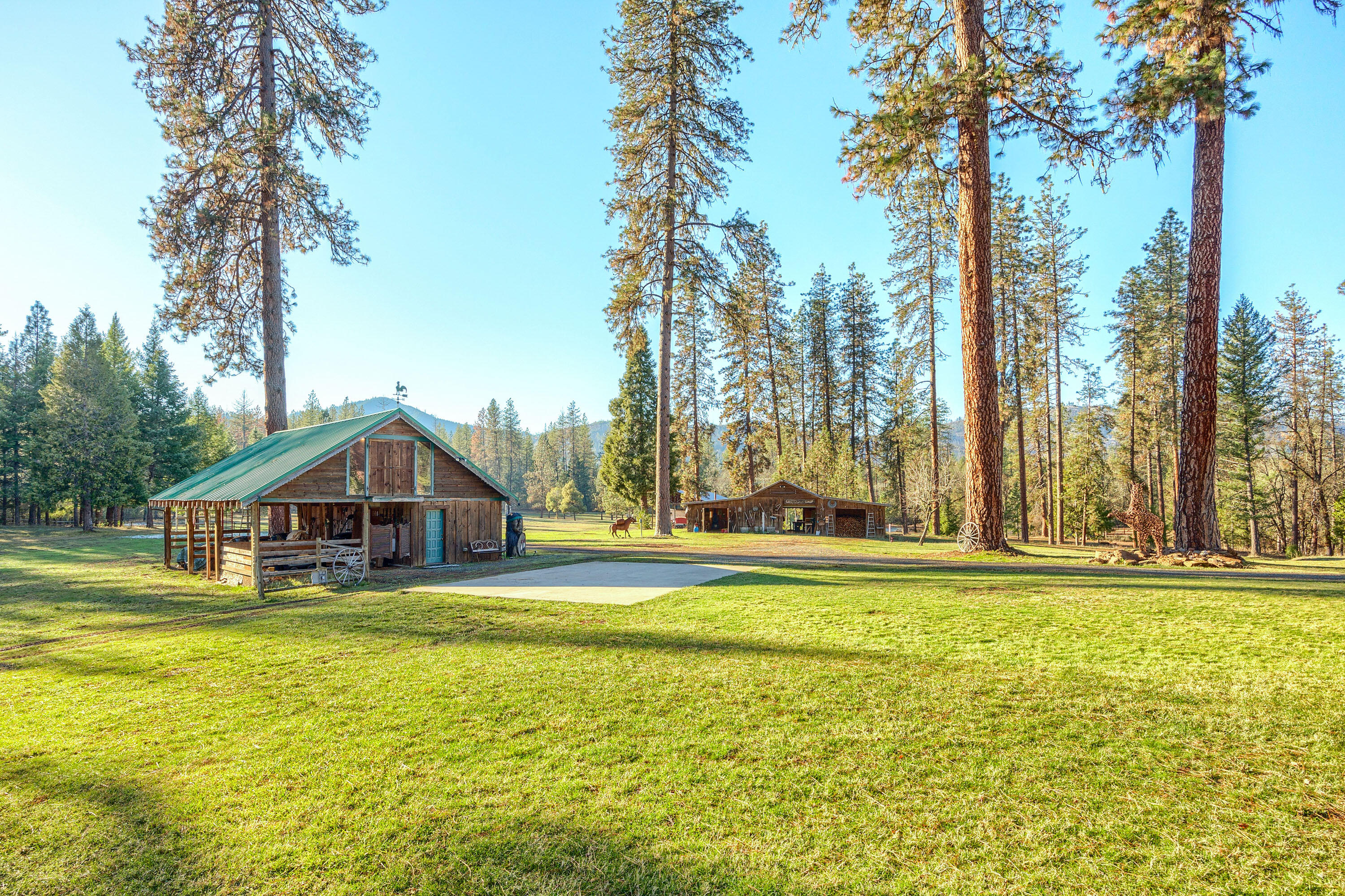 16547 Meadows Road
