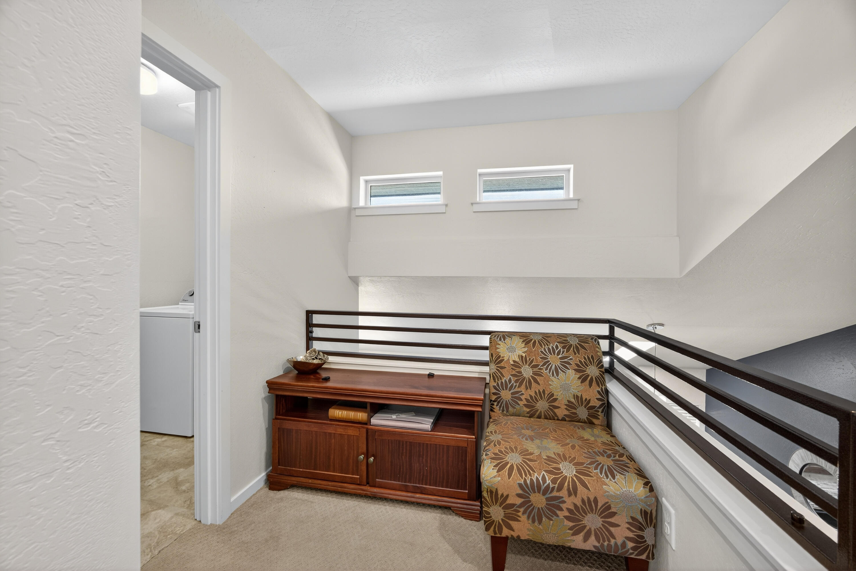 55 N Mountain Avenue