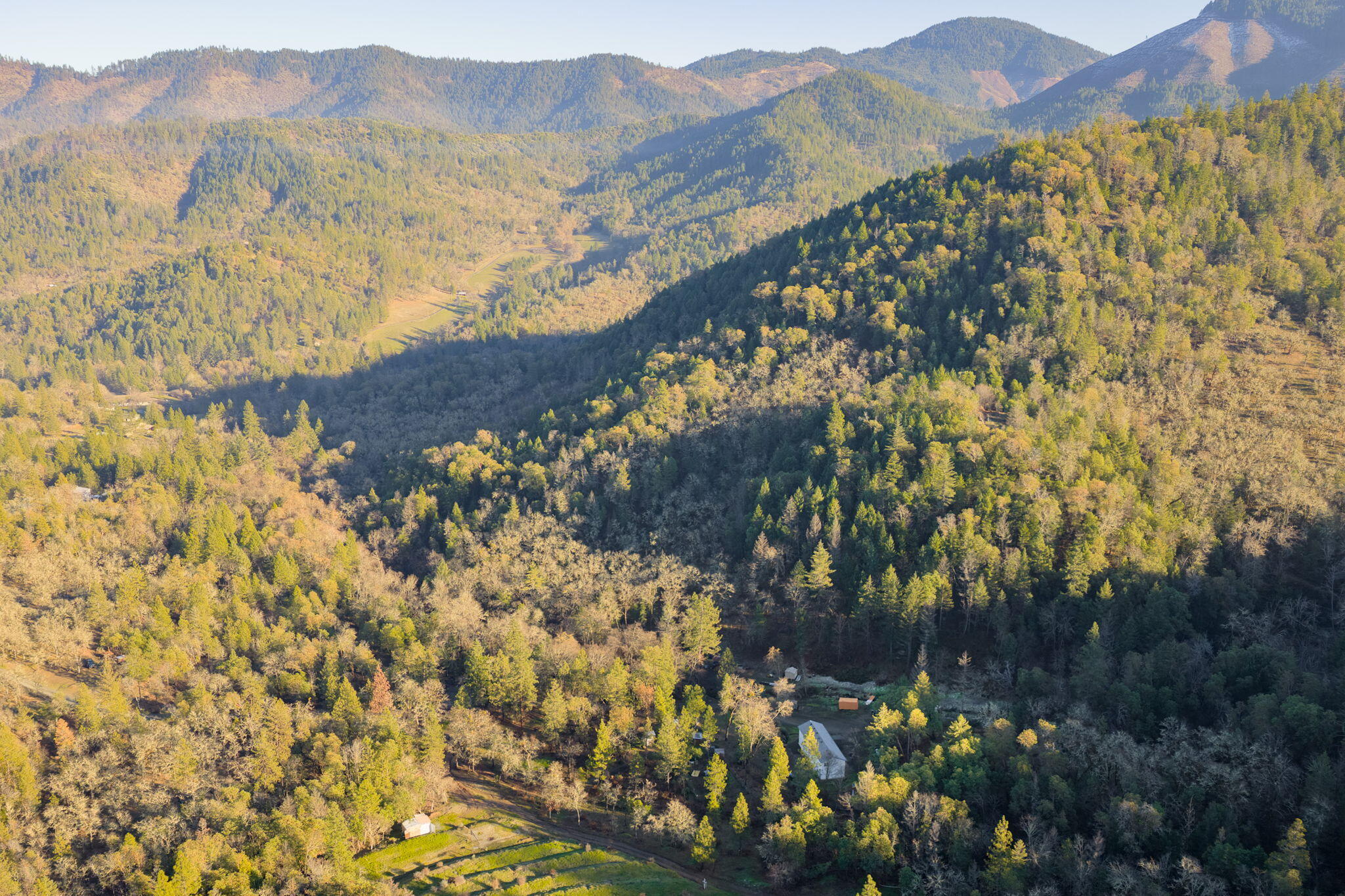 4098 Foots Creek R Fork Road