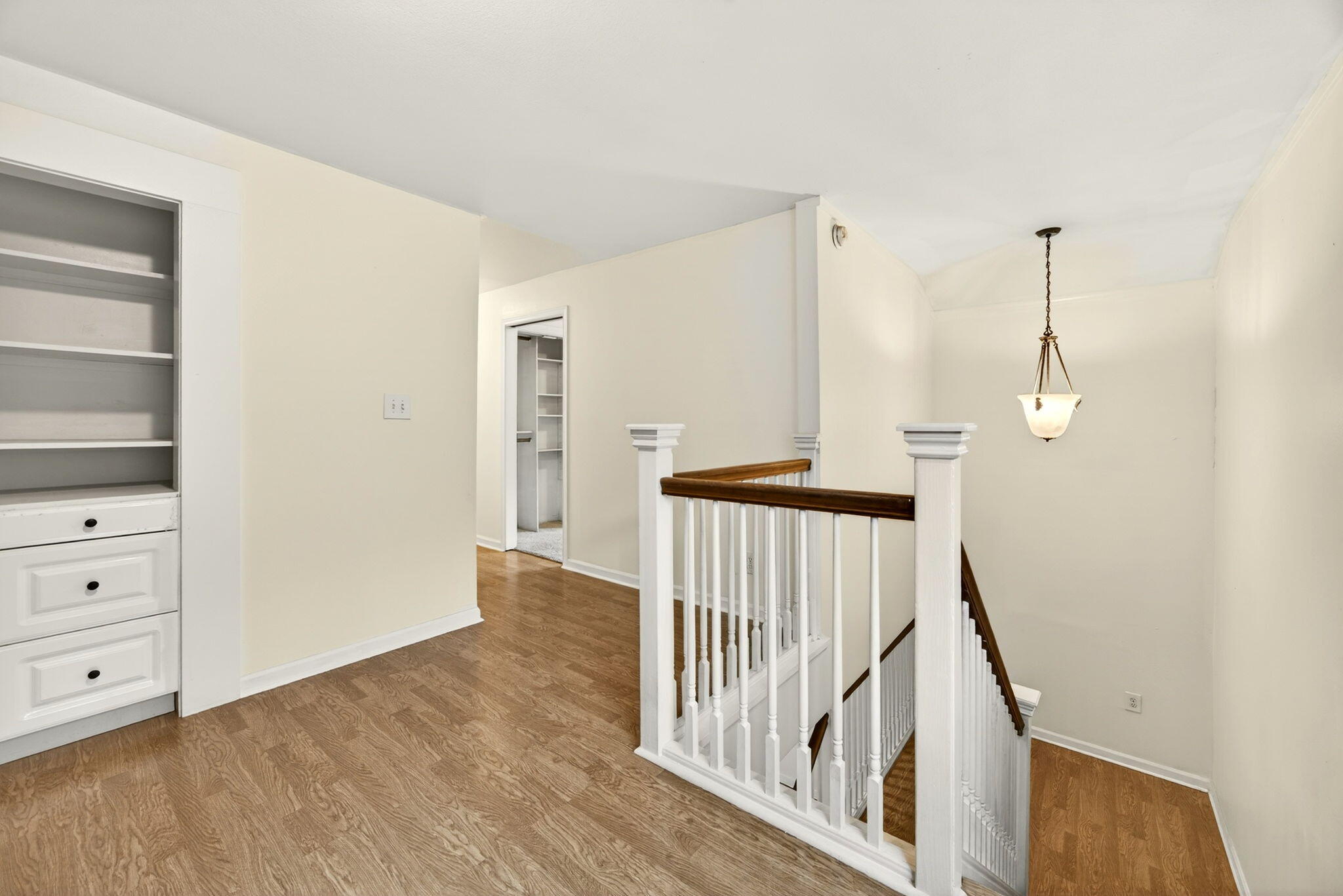 4098 Foots Creek R Fork Road