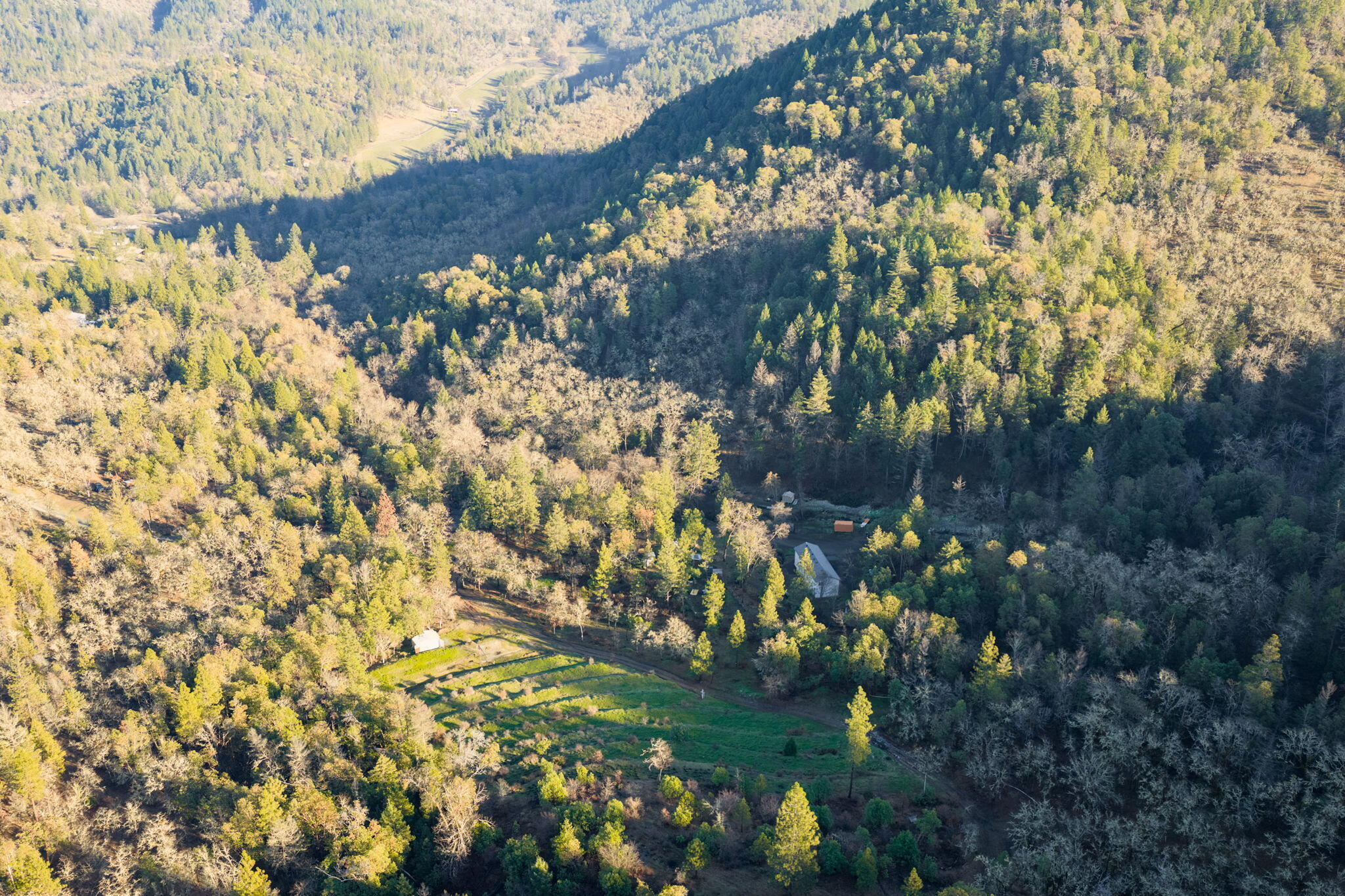 4098 Foots Creek R Fork Road