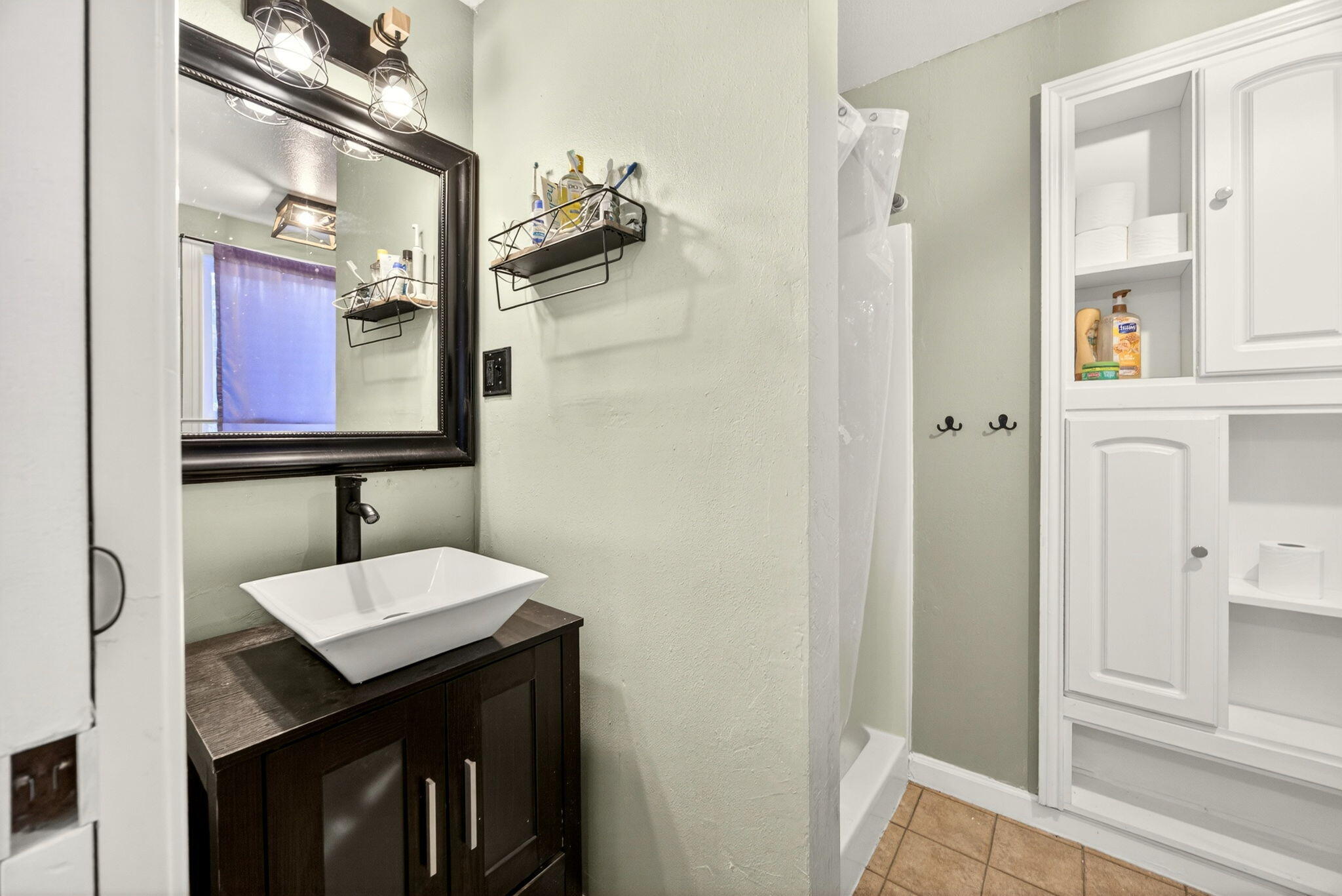 4098 Foots Creek R Fork Road