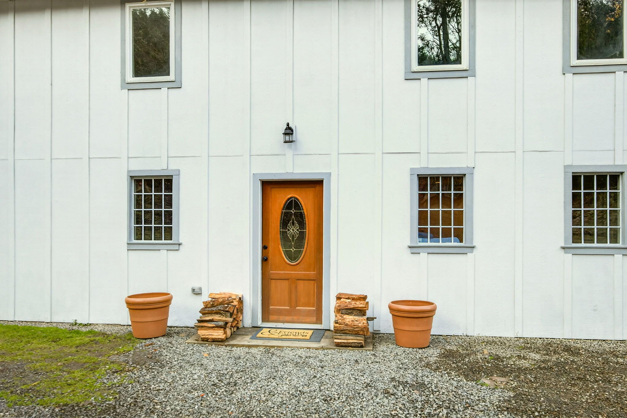 4098 Foots Creek R Fork Road