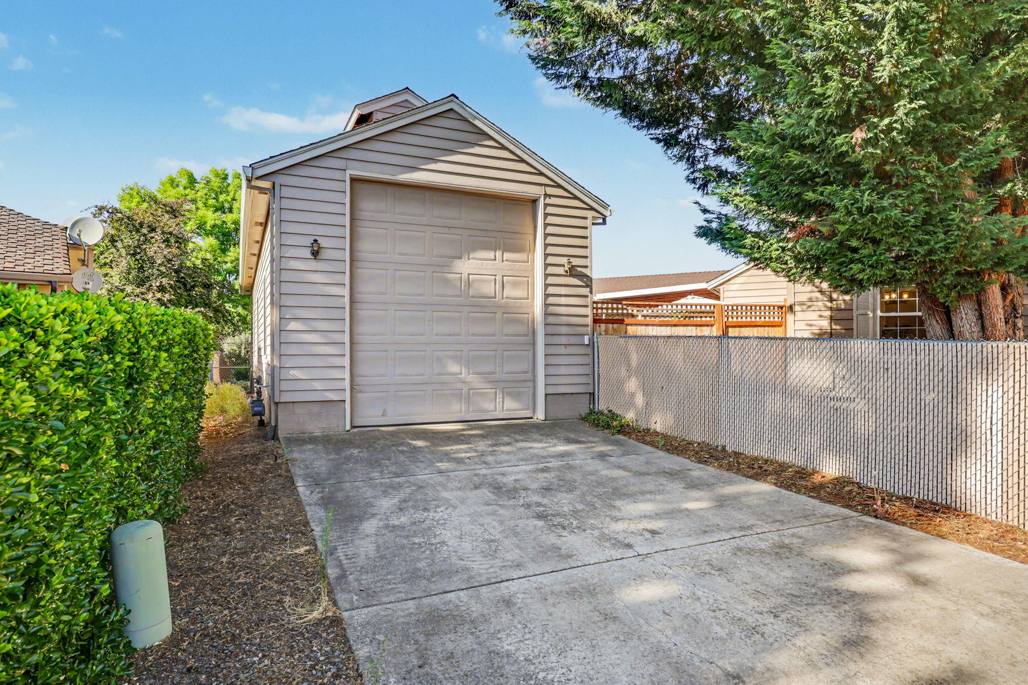 2769 Stonebrook Drive