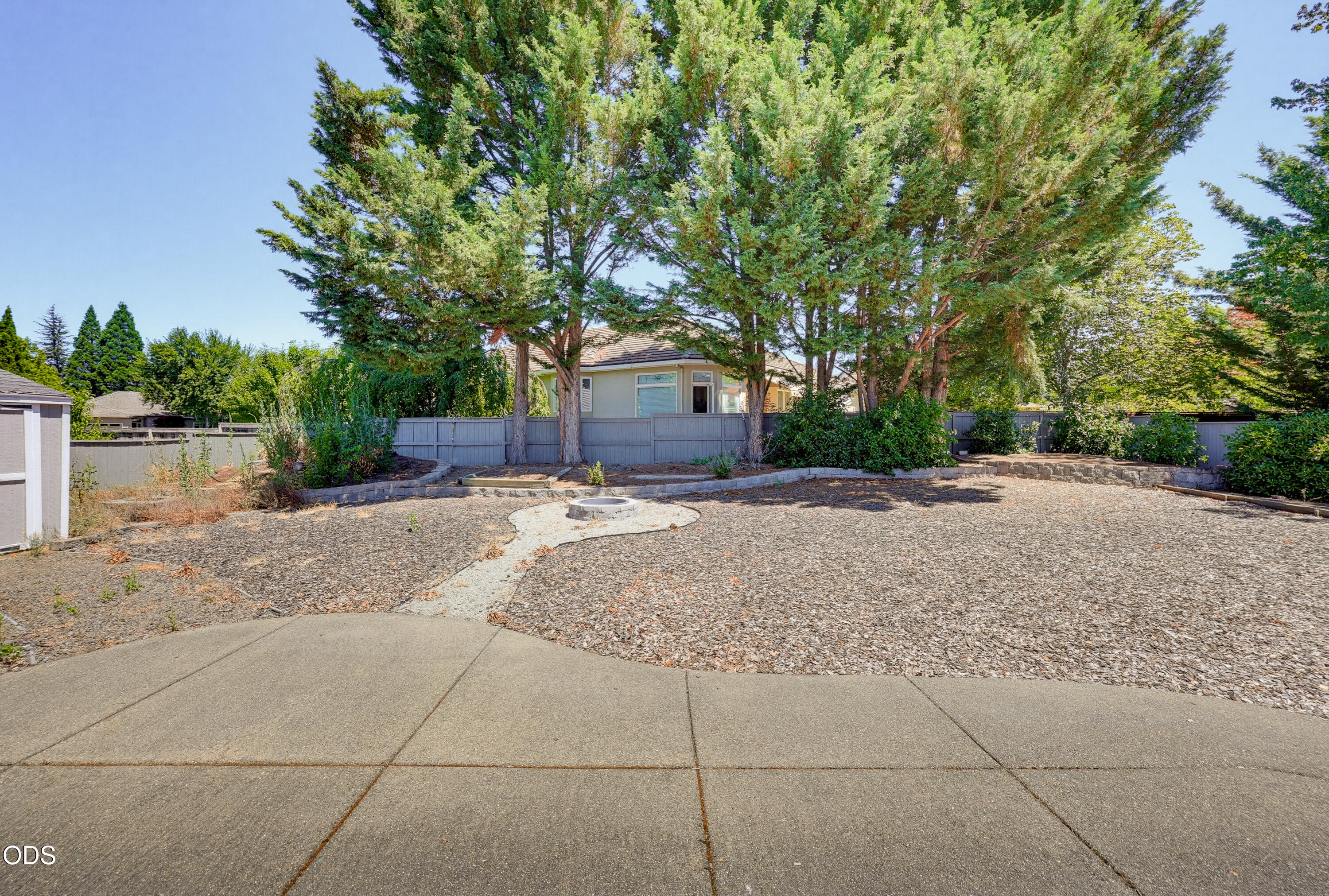 3409 Creek View Drive