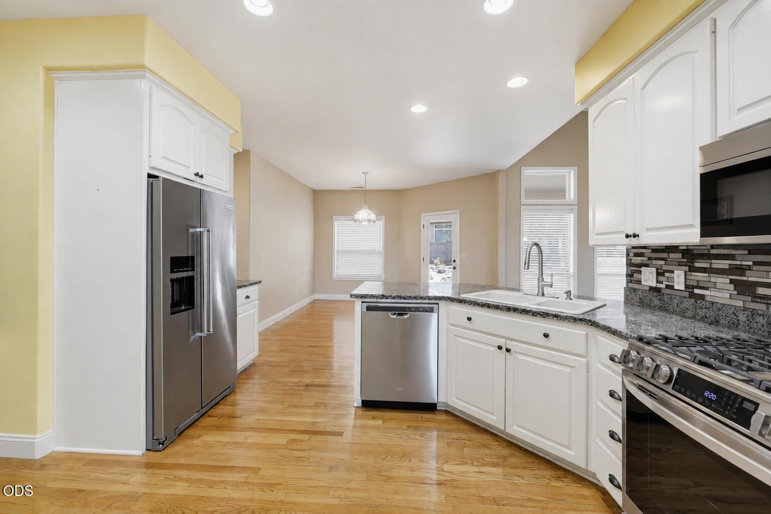 3409 Creek View Drive
