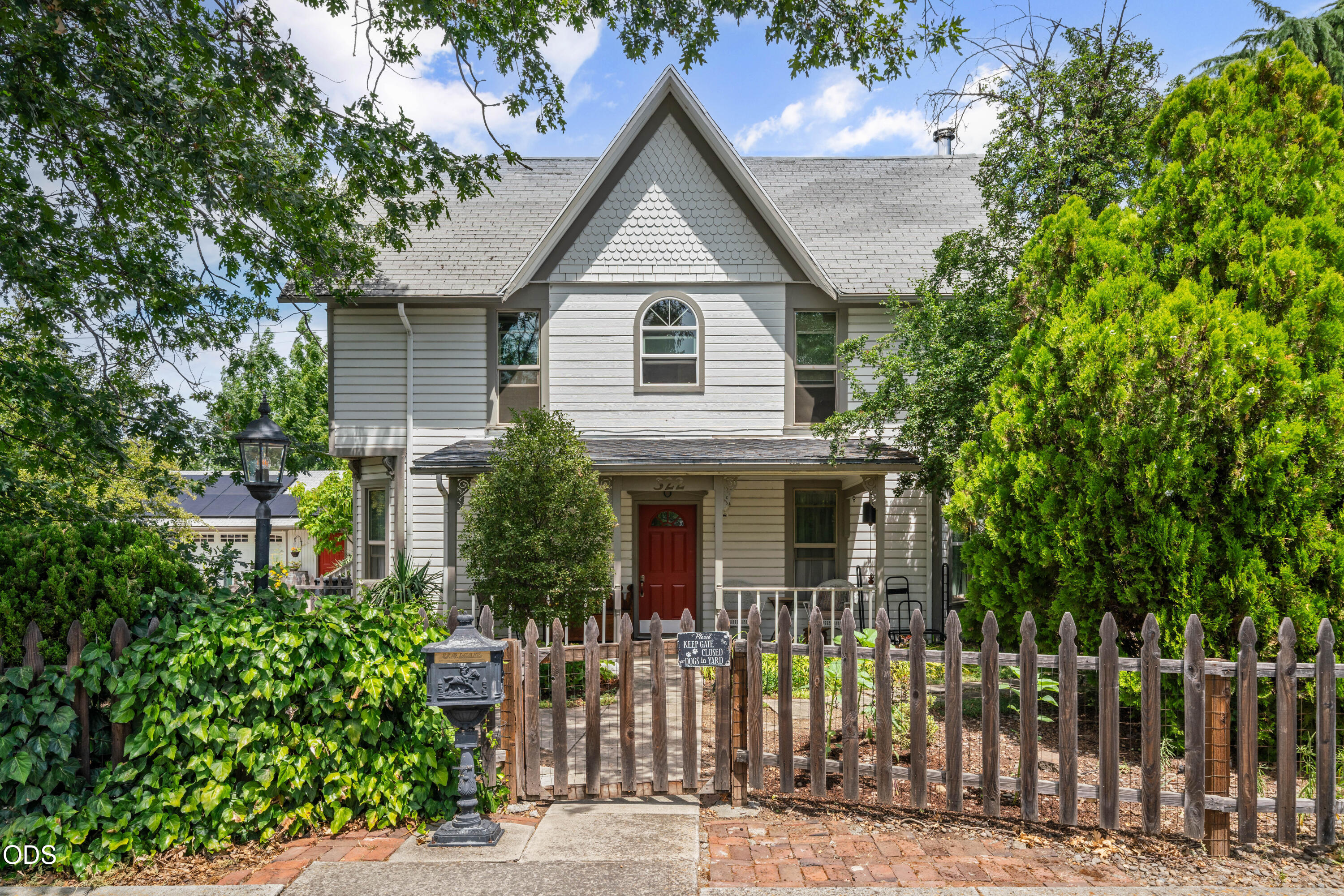 322 N 3rd Street