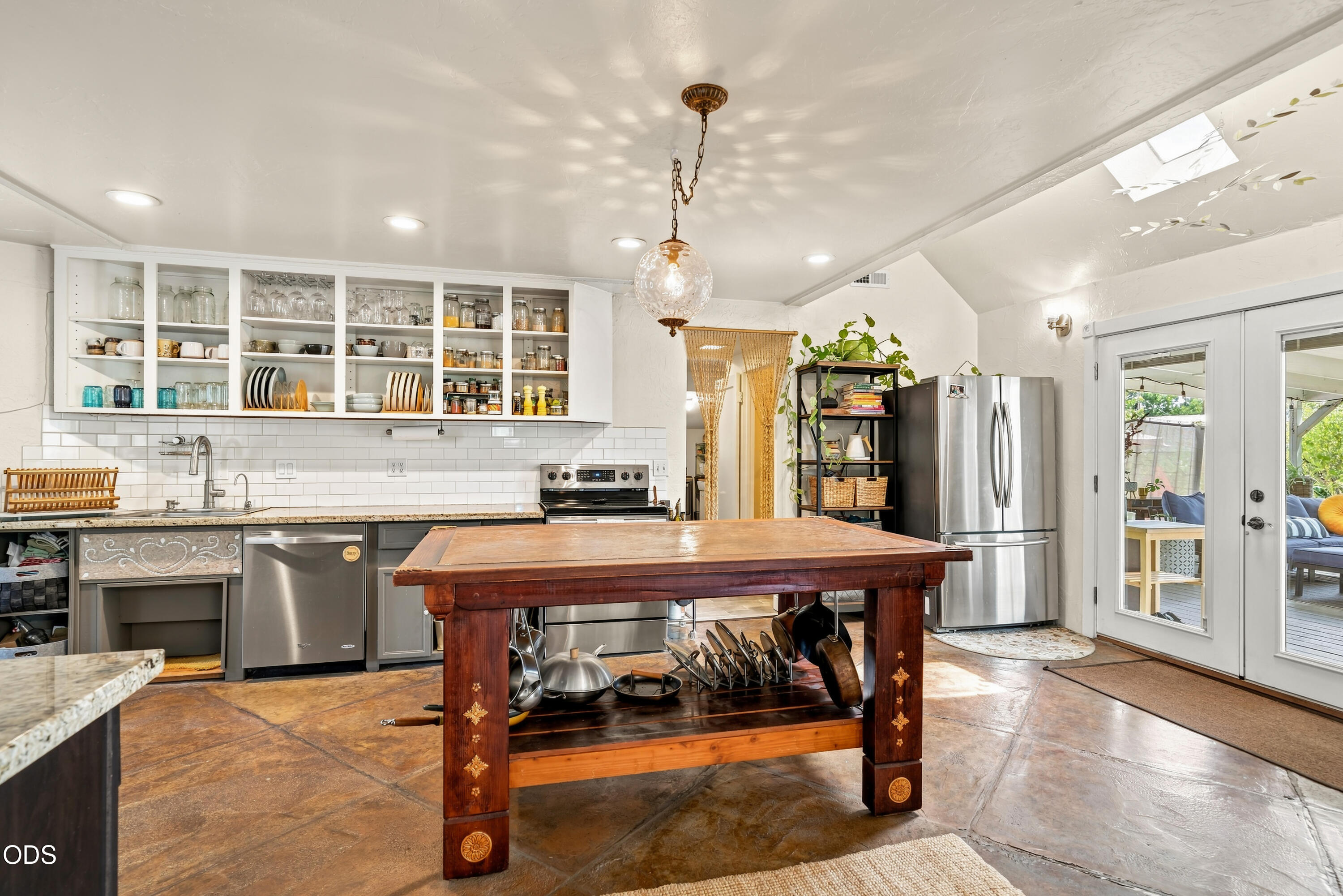 322 N 3rd Street