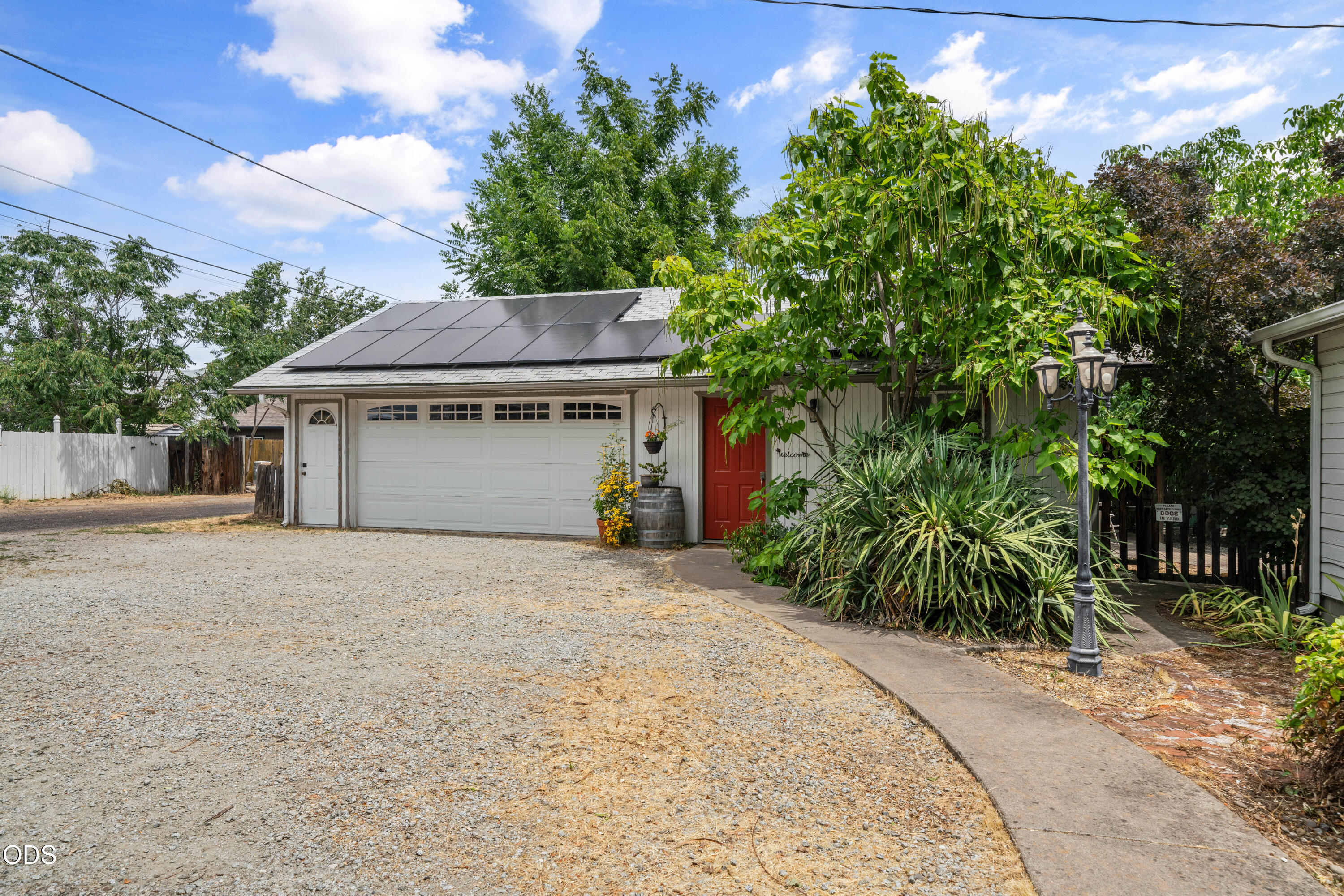 322 N 3rd Street