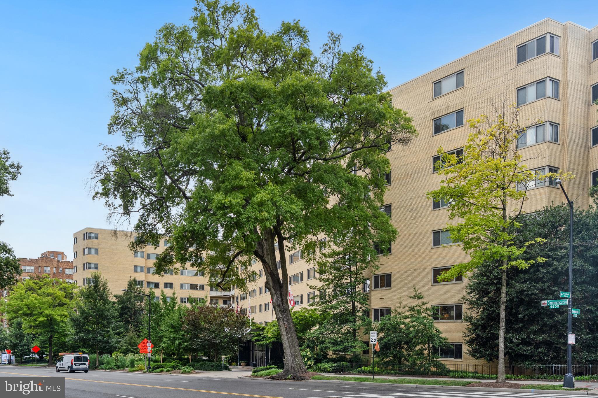 4600 CONNECTICUT AVENUE NW 320
