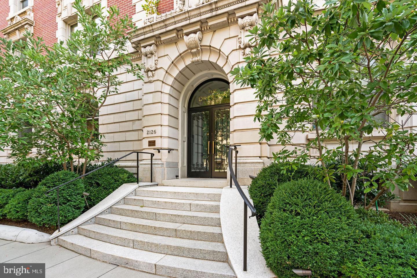 2126 CONNECTICUT AVENUE NW 28