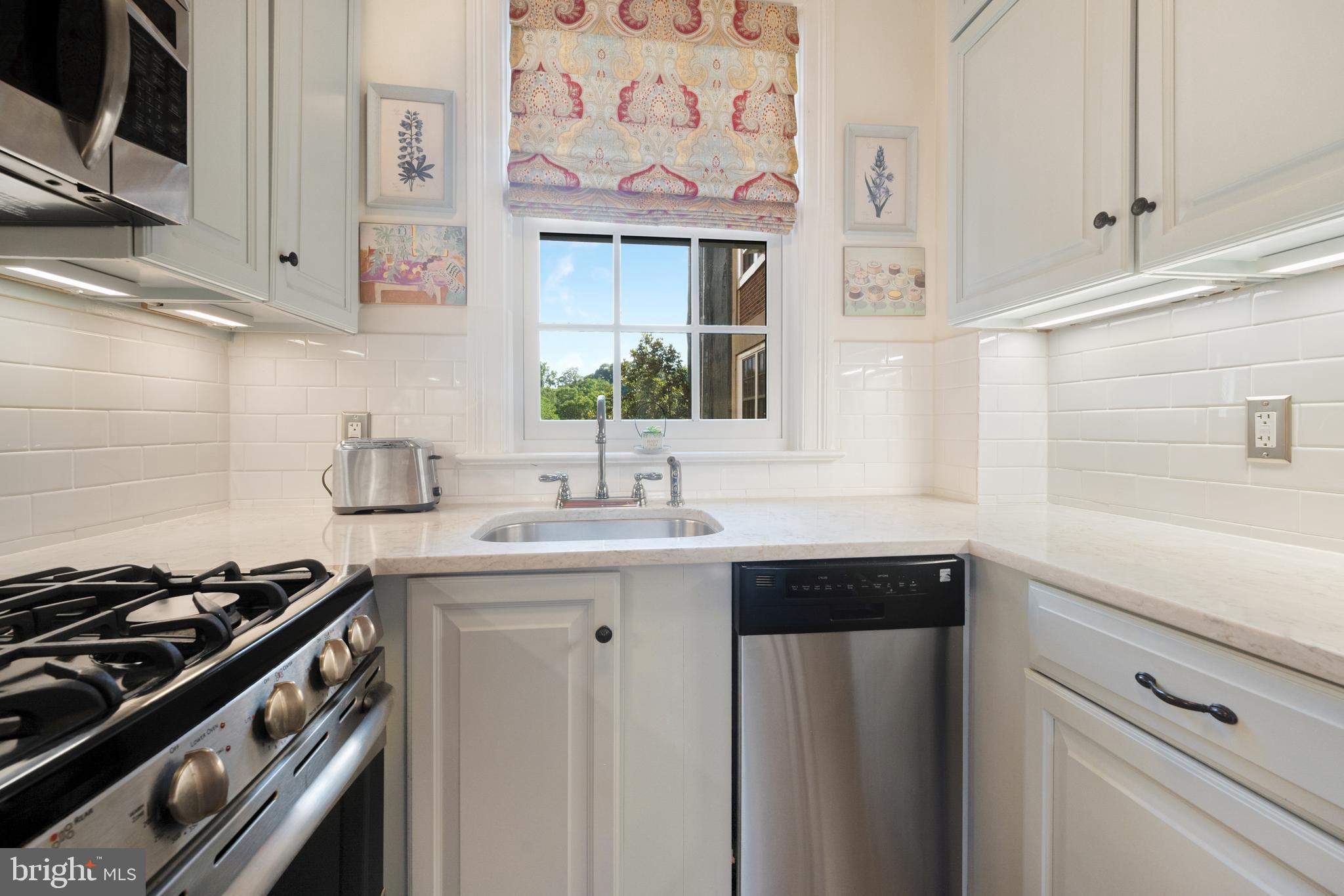 2540 MASSACHUSETTS AVENUE NW 306