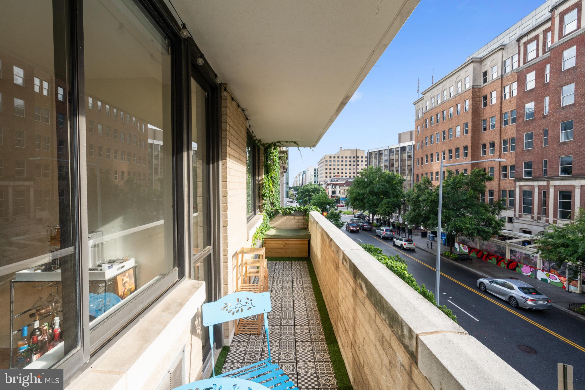 1325 18TH STREET NW 302