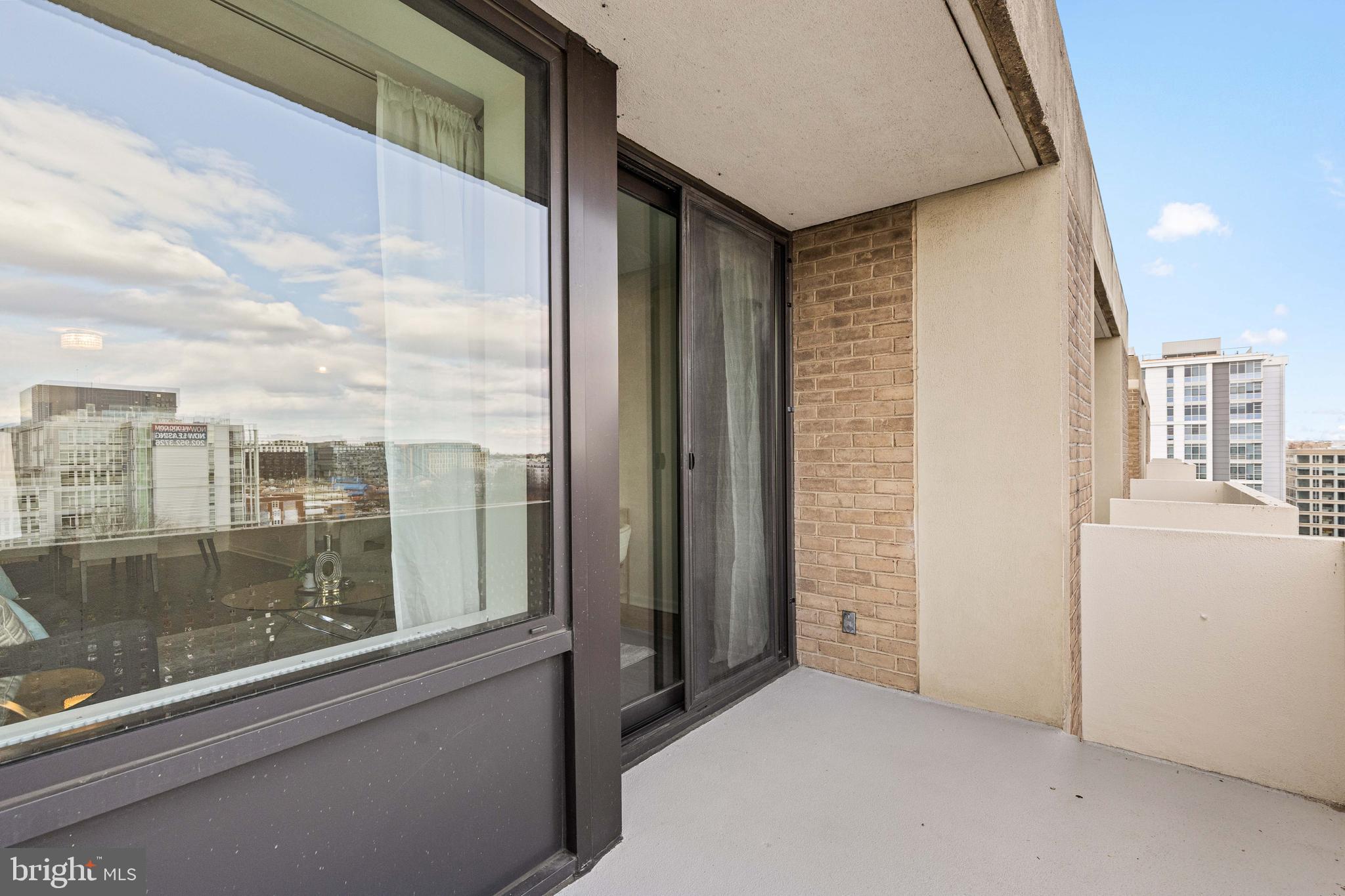 300 M STREET SW N808