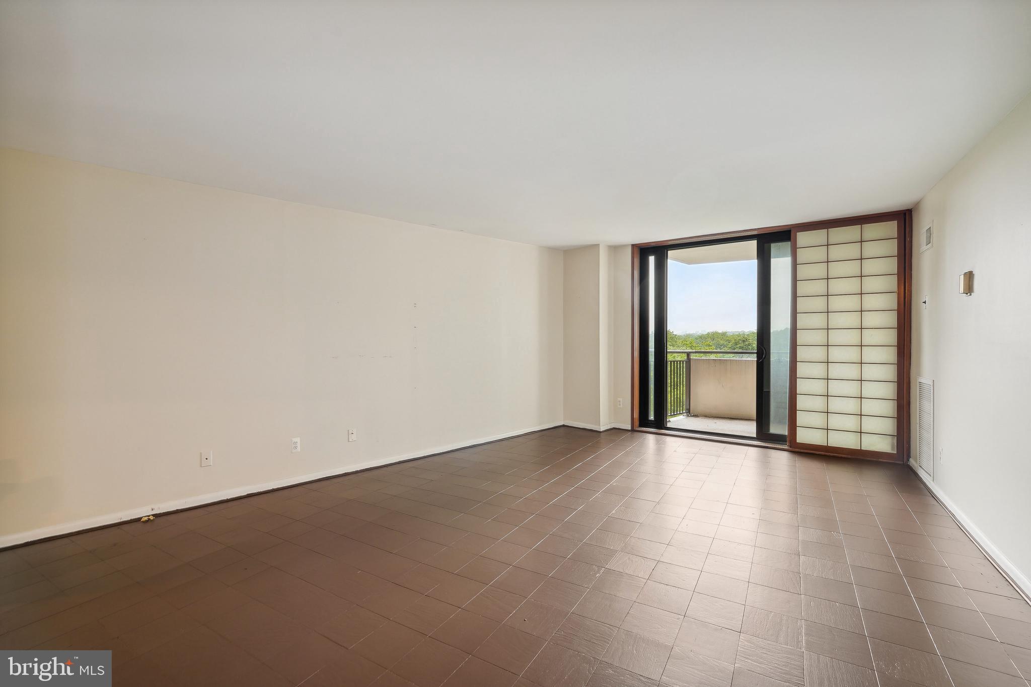 4620 N PARK 806E