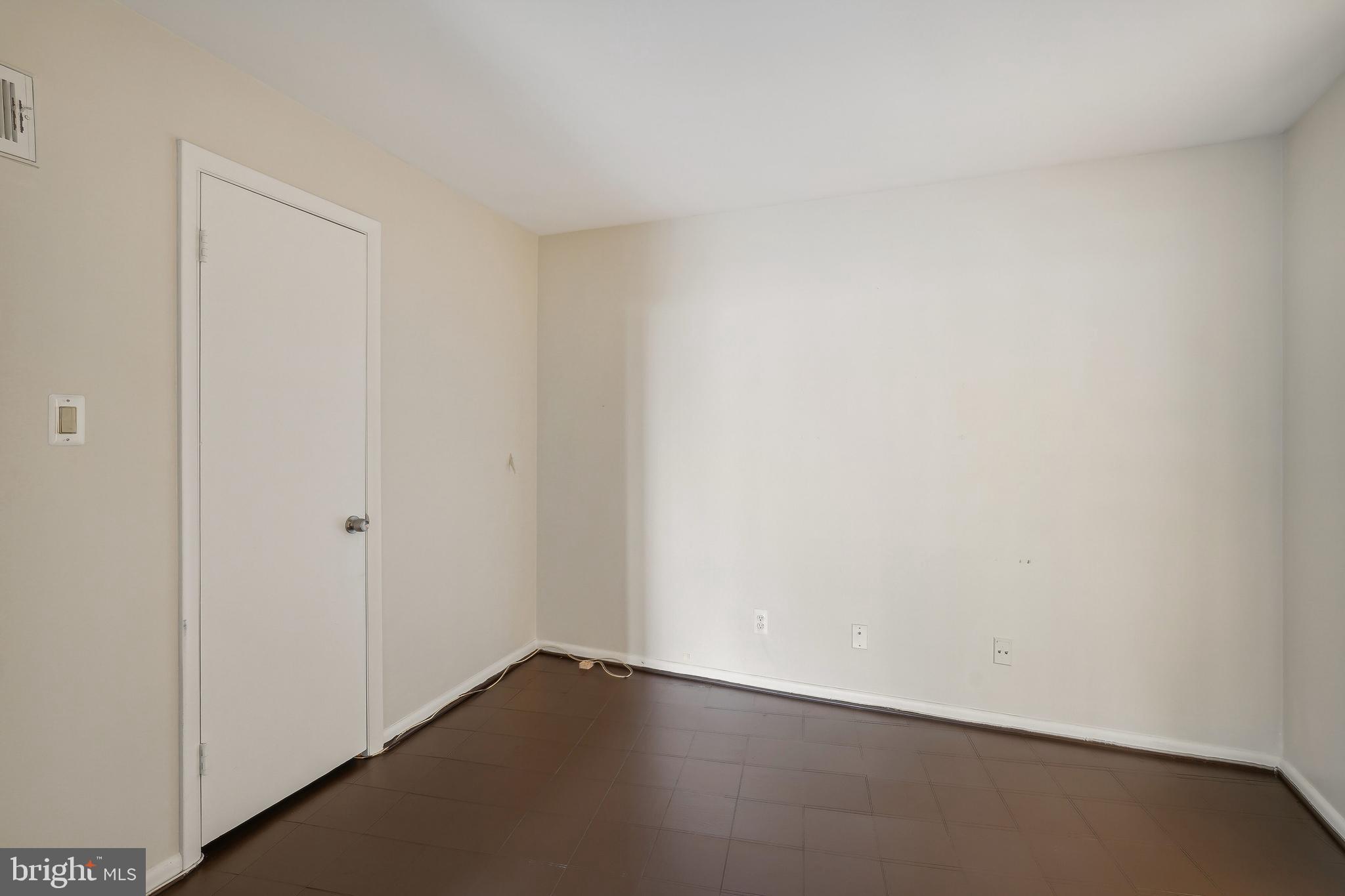 4620 N PARK 806E
