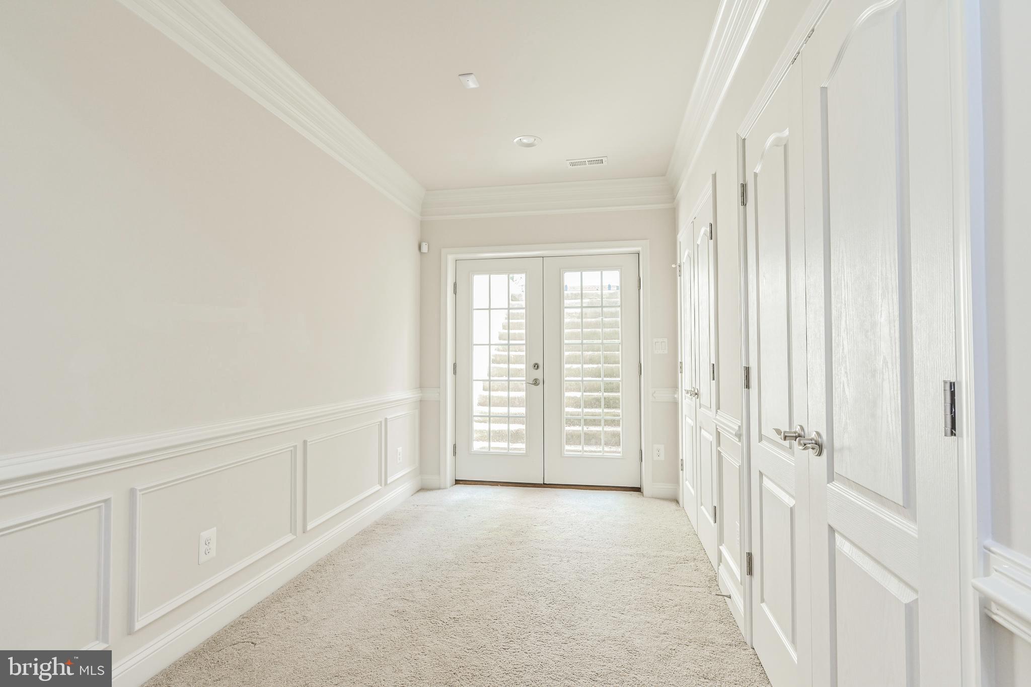 106 OAK STREET SW