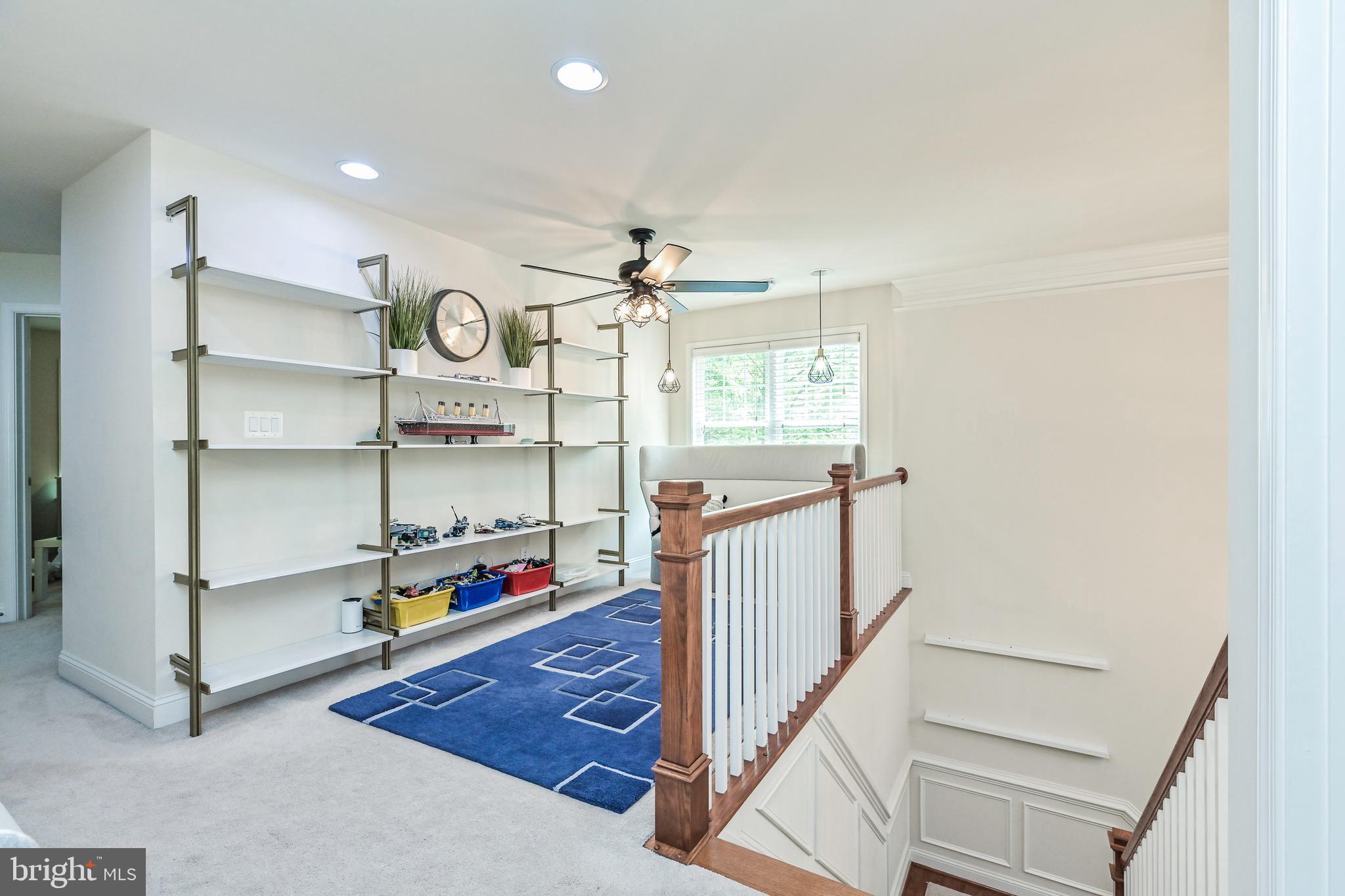 106 OAK STREET SW