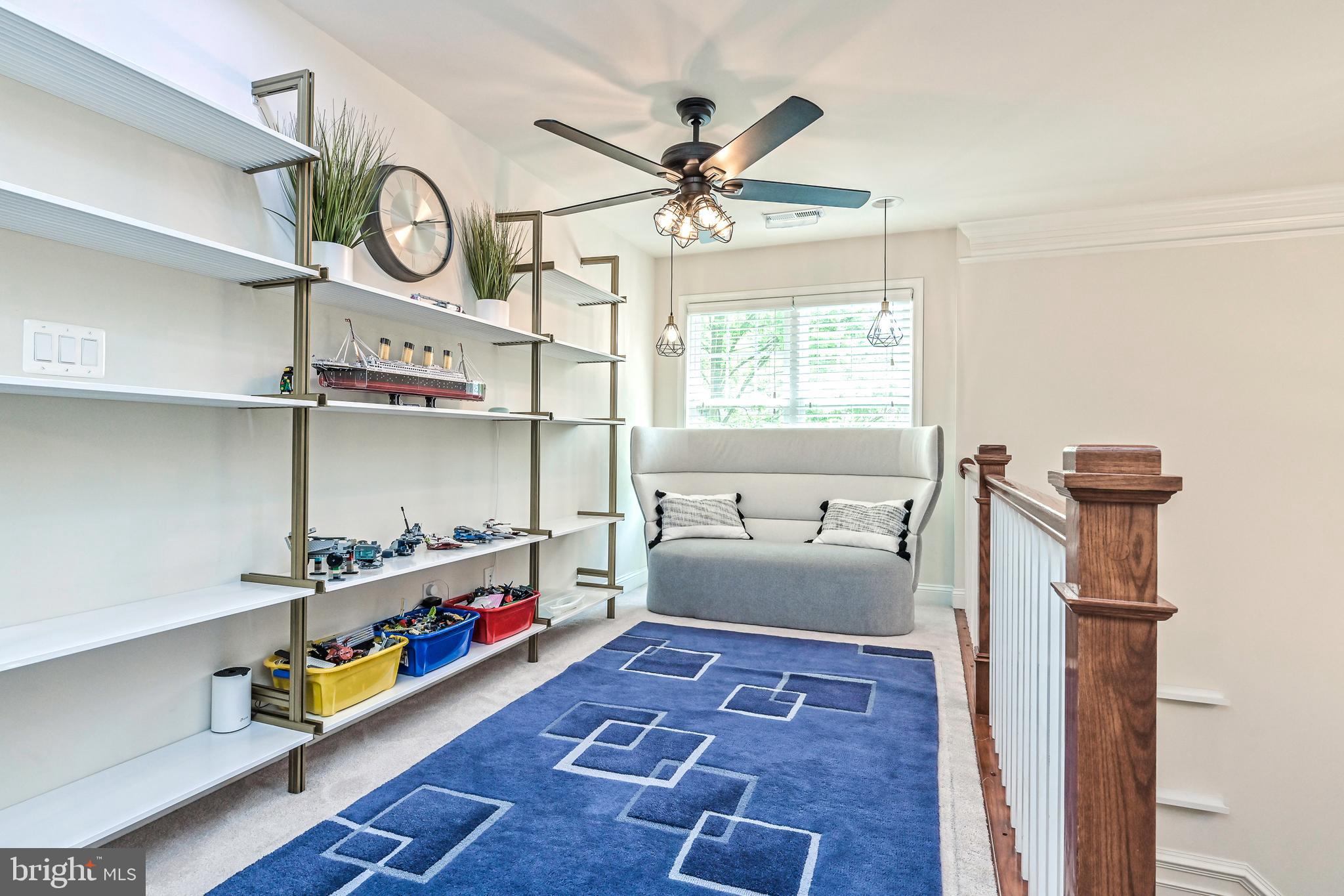 106 OAK STREET SW