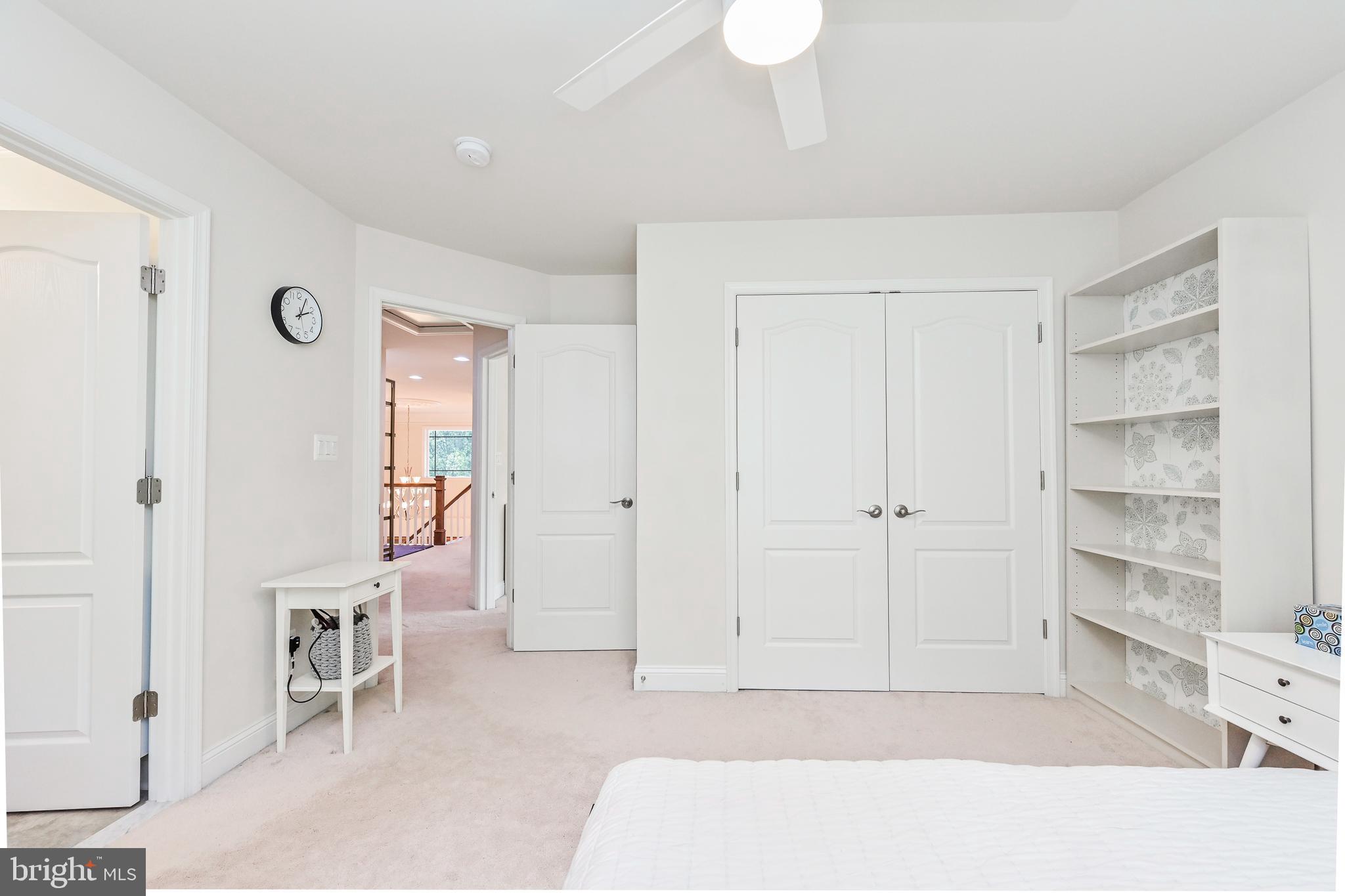106 OAK STREET SW