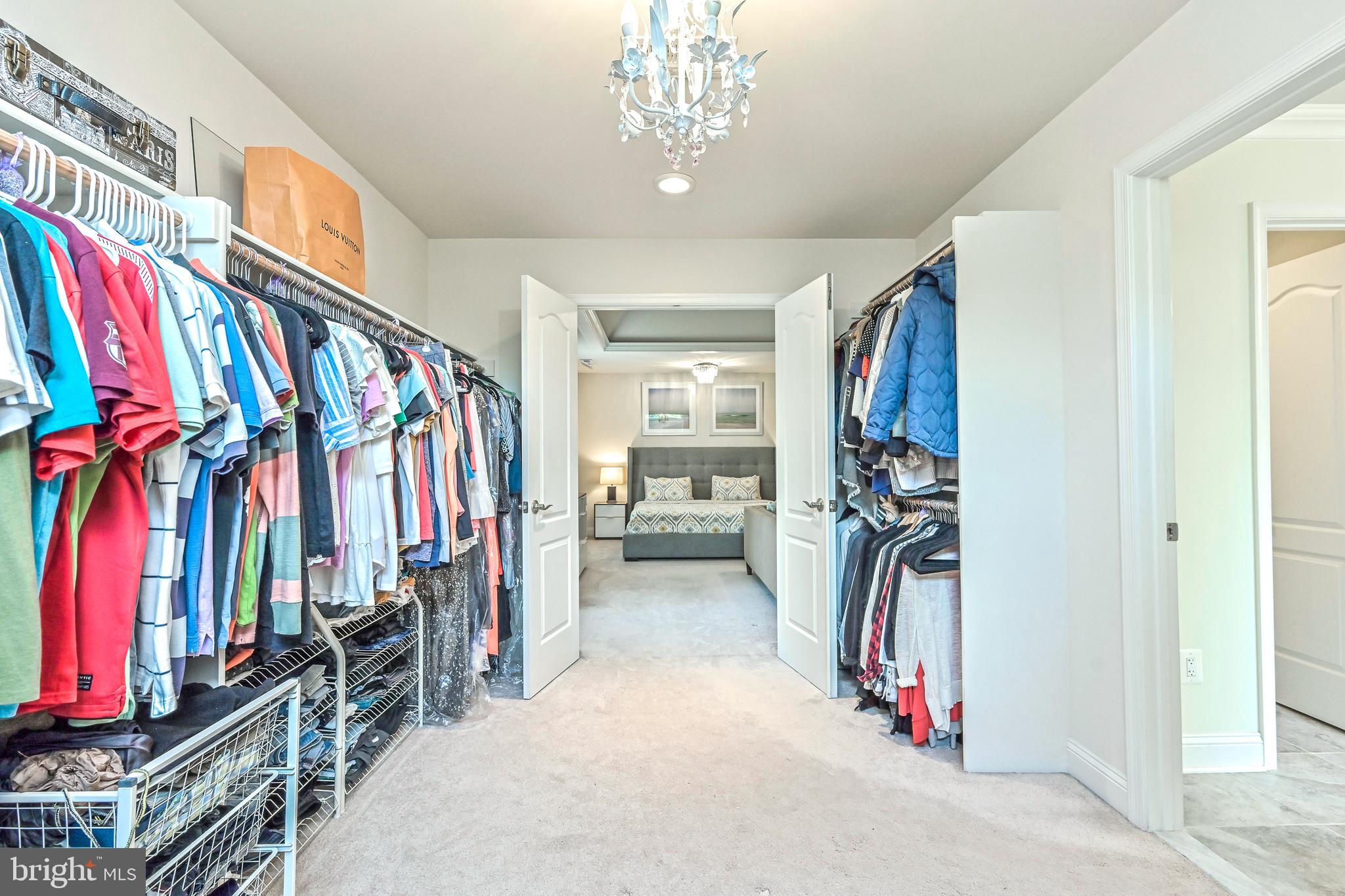 106 OAK STREET SW