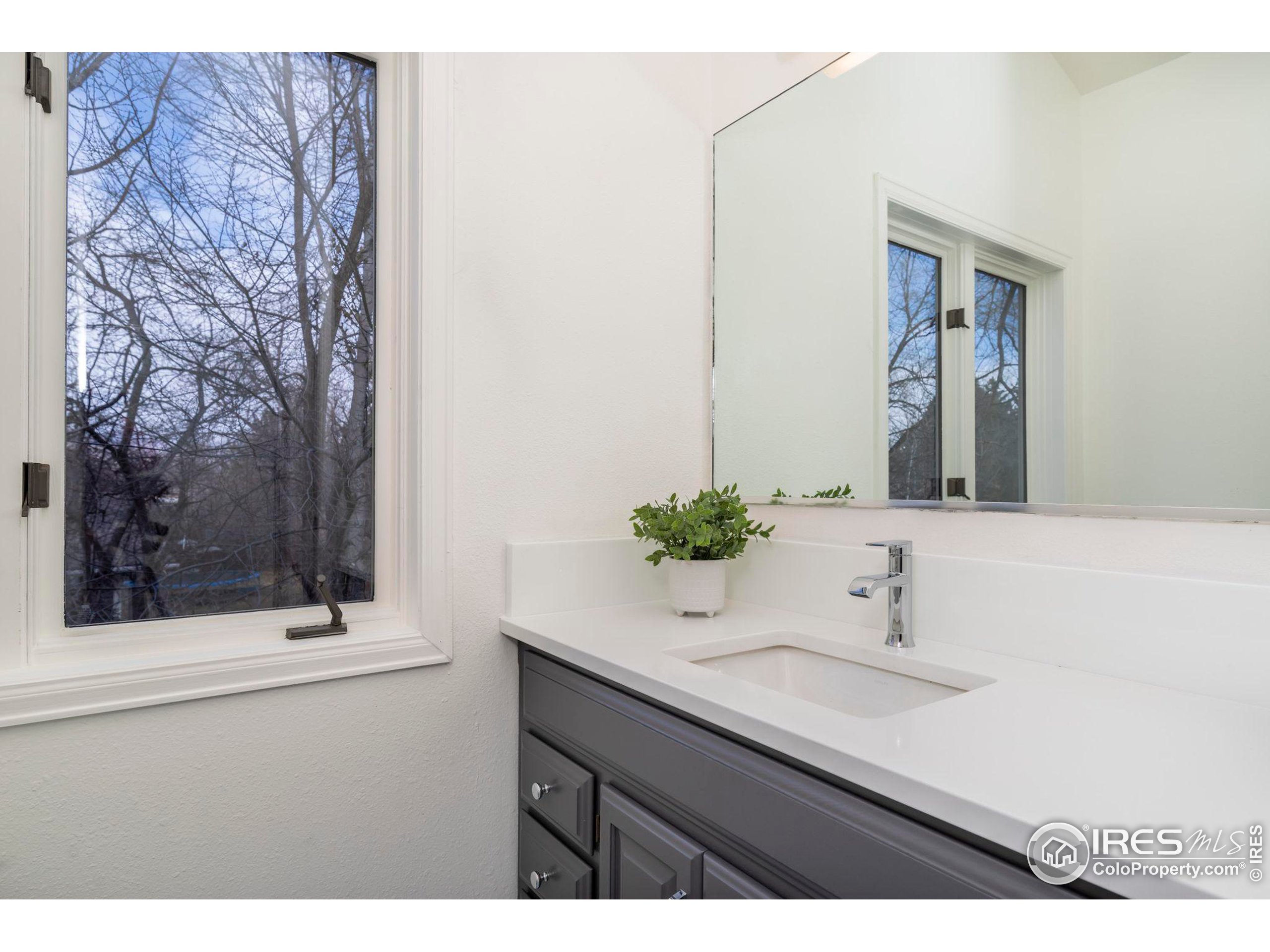 5332 Spotted Horse Trl